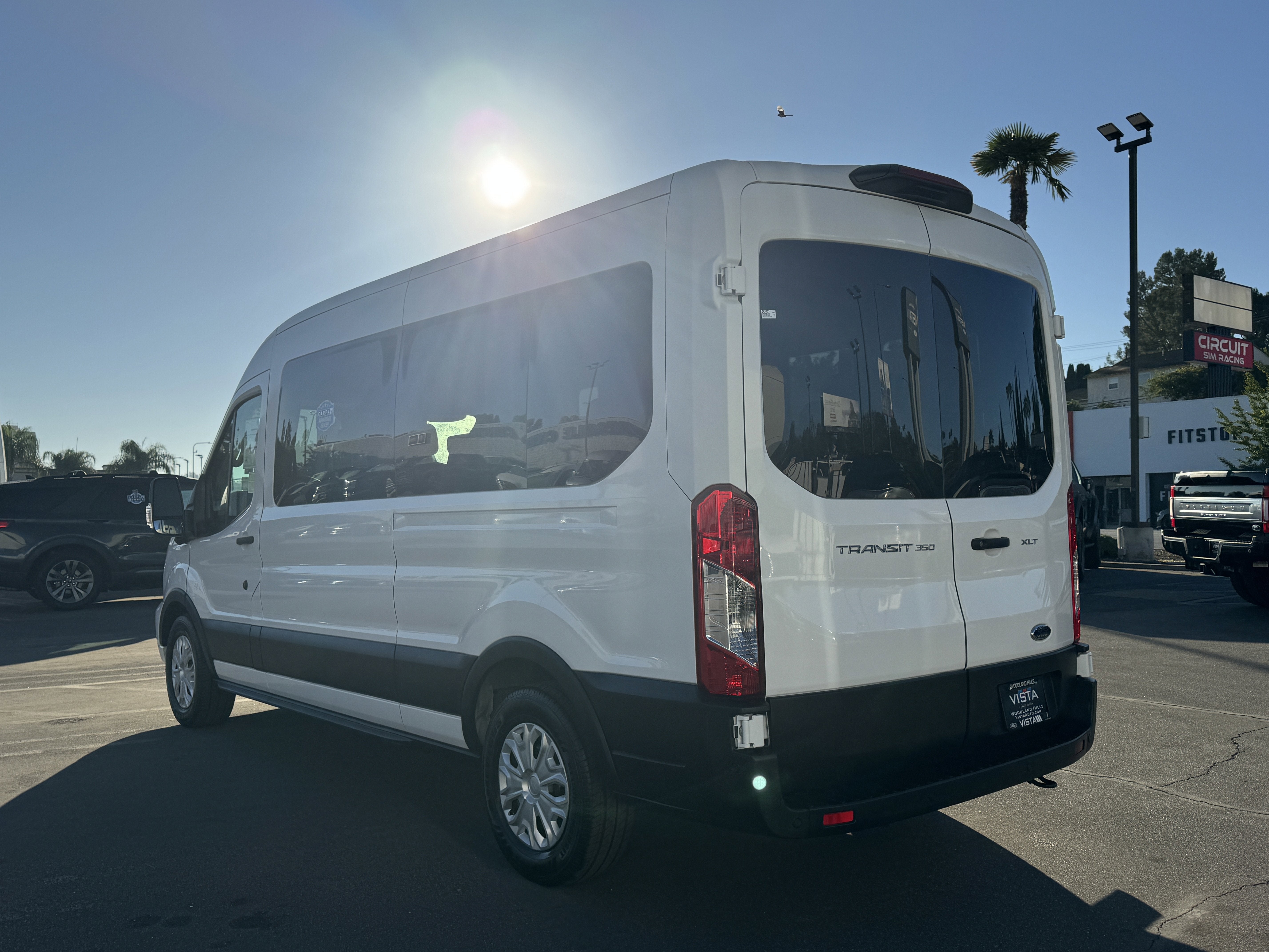 2023 Ford Transit Passenger Wagon XLT