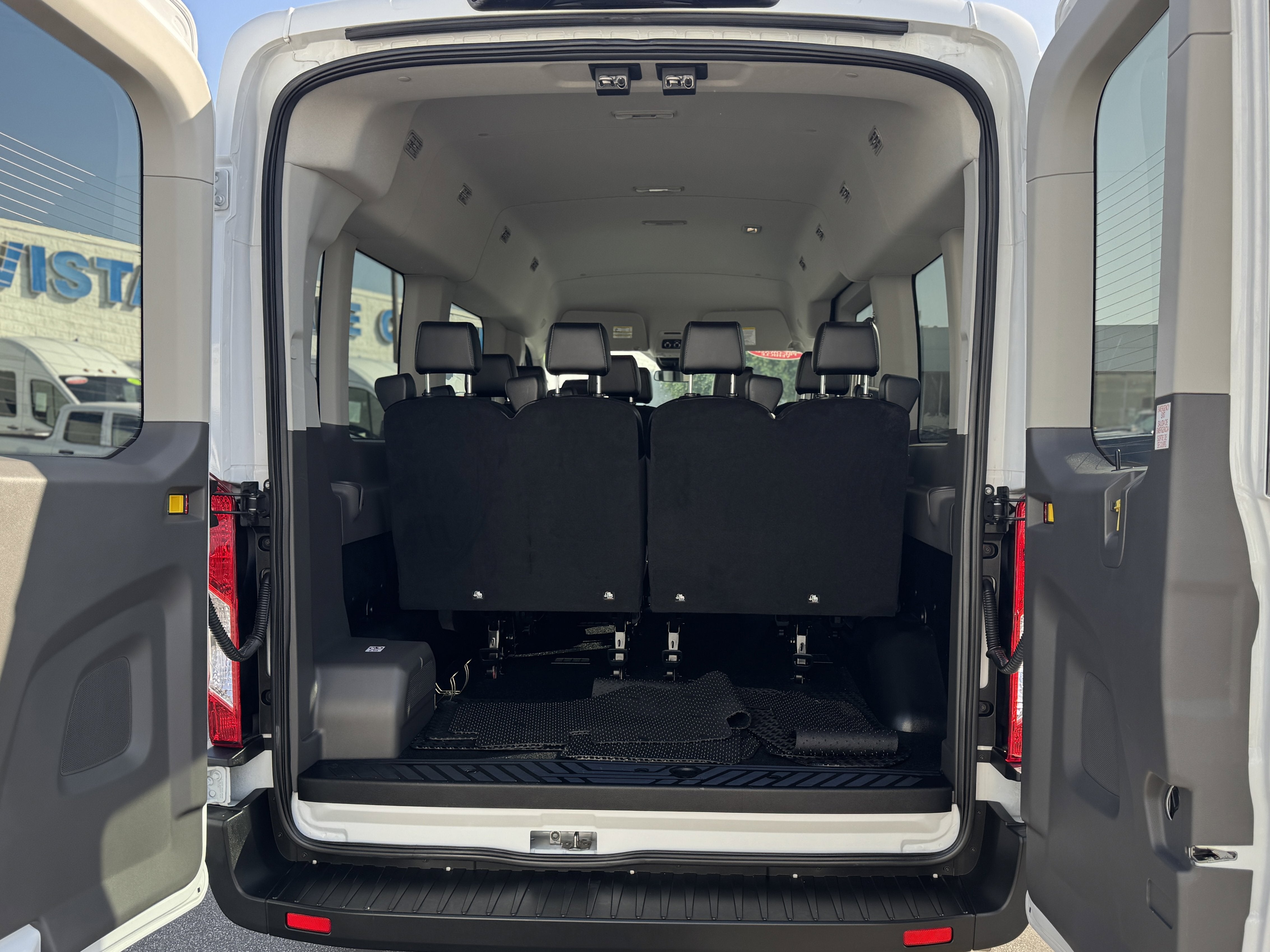 2023 Ford Transit Passenger Wagon XL