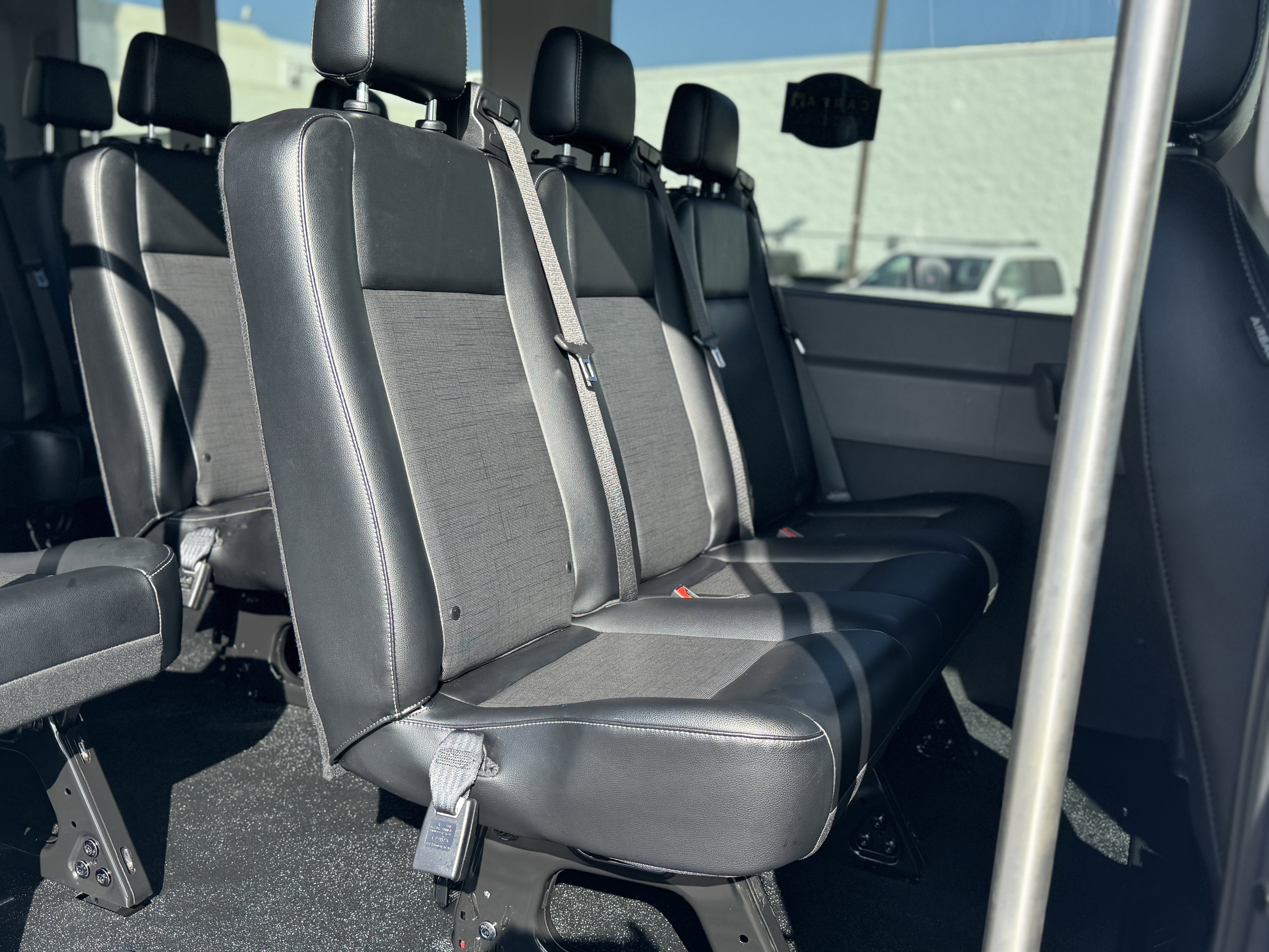 2023 Ford Transit Passenger Wagon XL