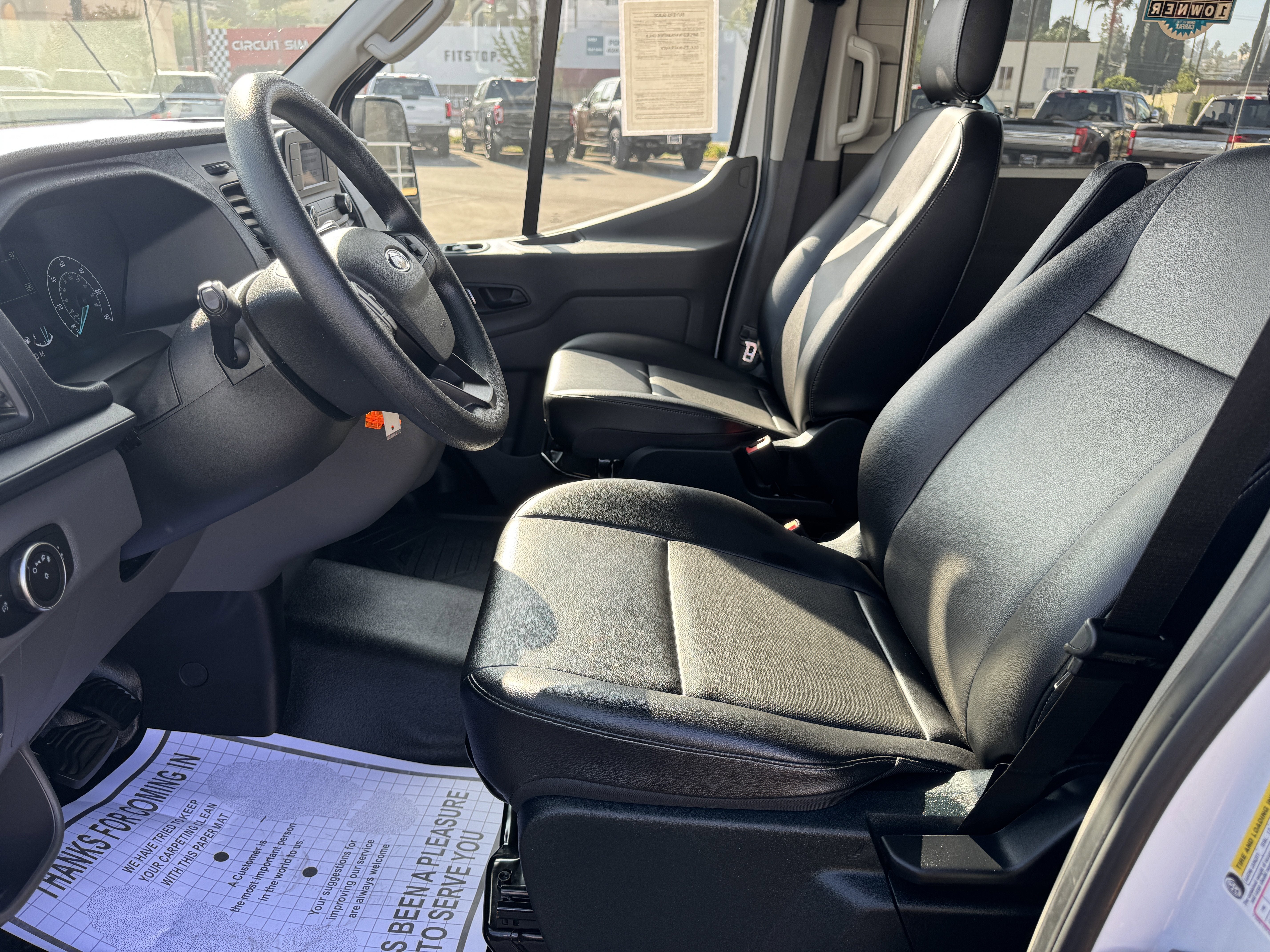 2023 Ford Transit Passenger Wagon XL