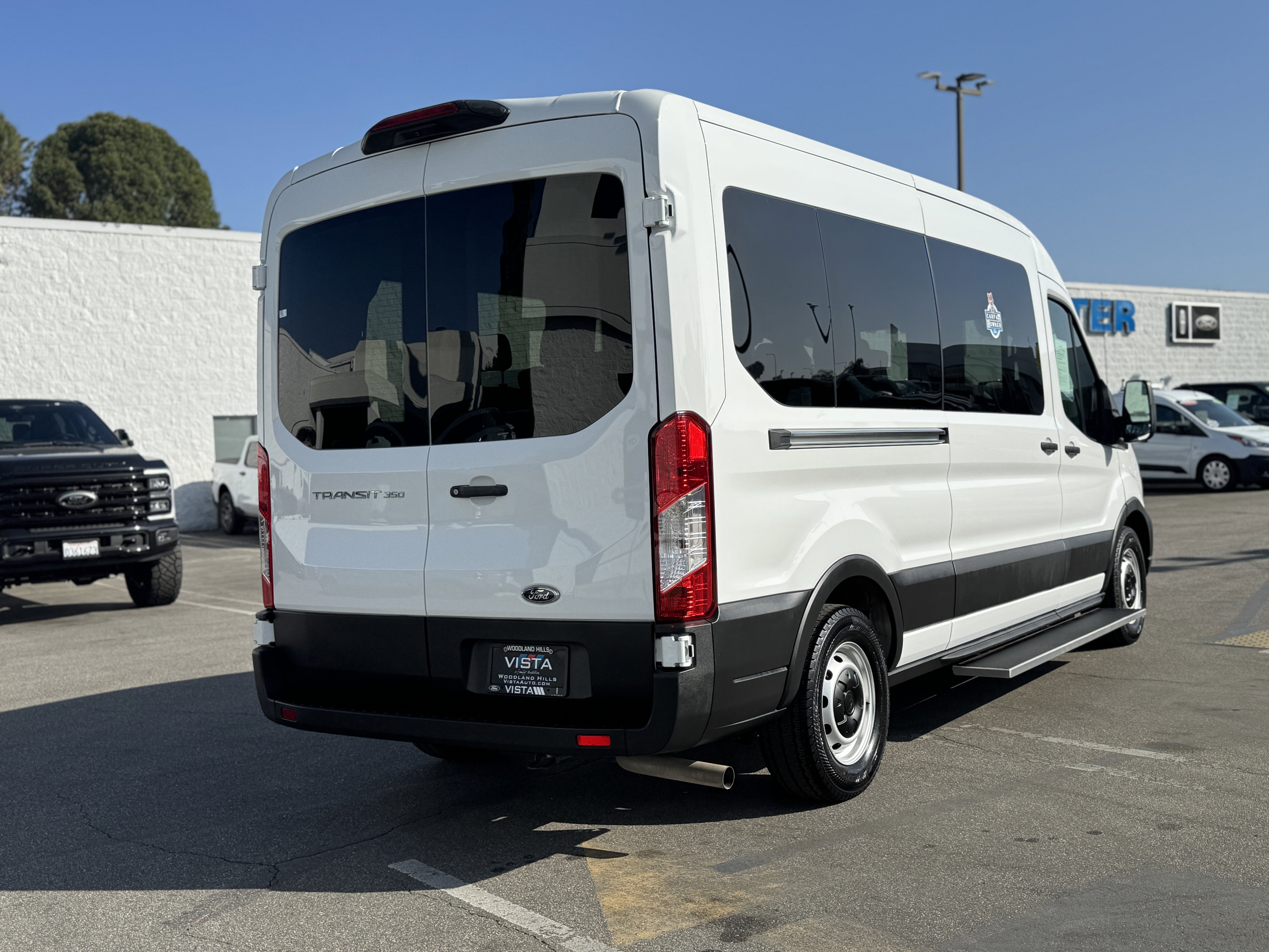 2023 Ford Transit Passenger Wagon XL