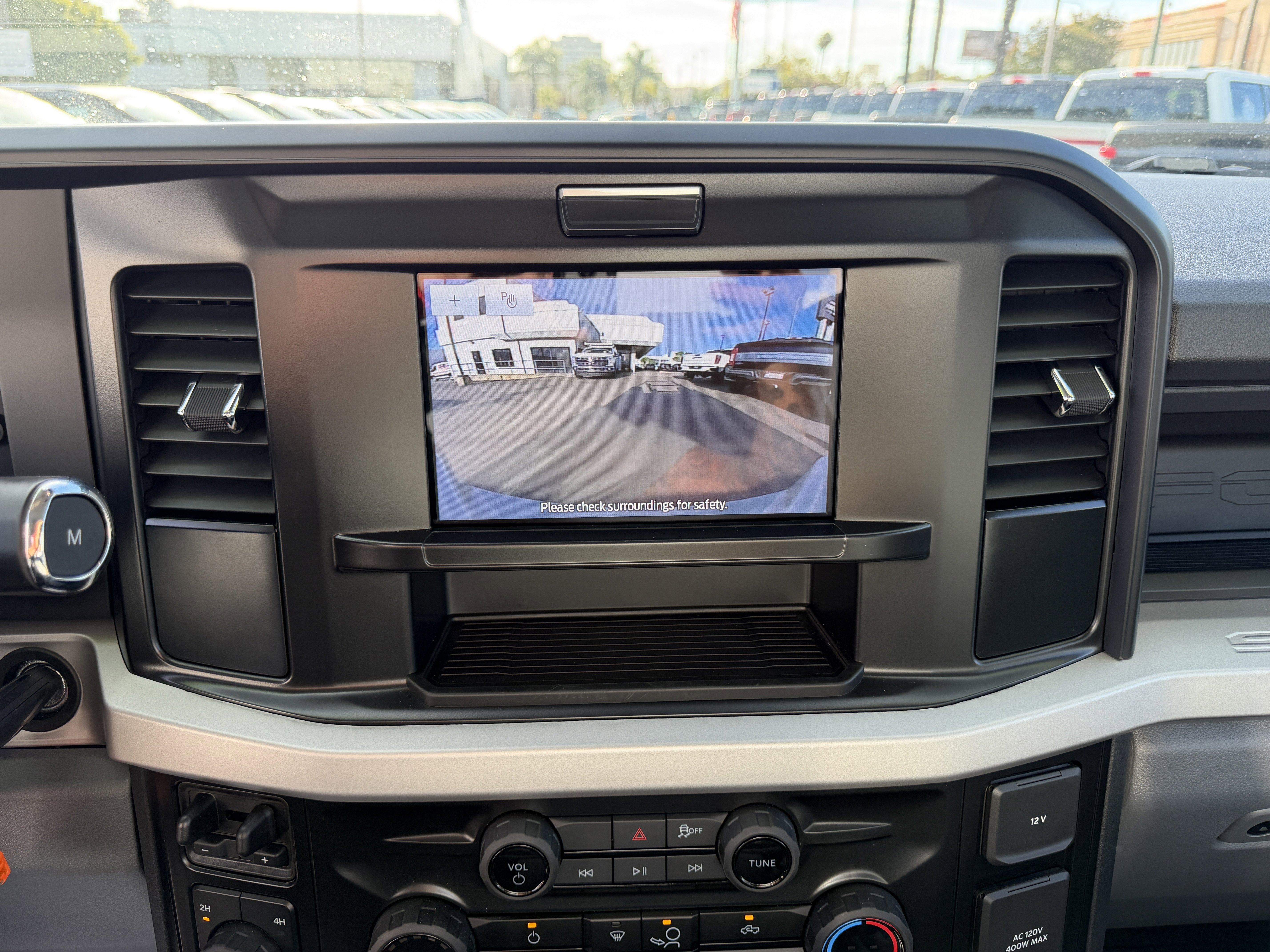 2026 Ford Super Duty F-250 SRW XL 4WD Reg Cab 8' Box