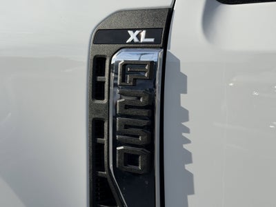 2026 Ford Super Duty F-250 SRW XL 4WD Reg Cab 8' Box