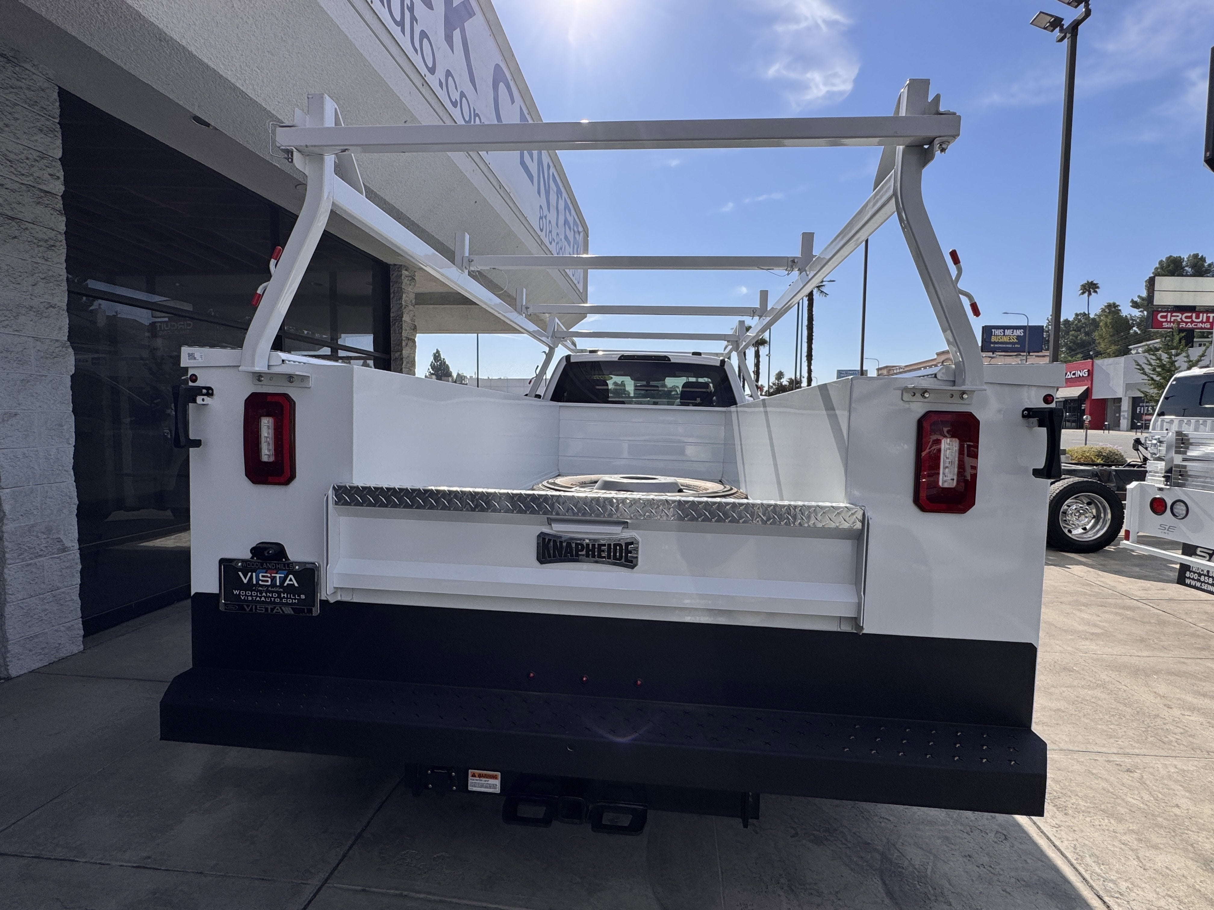 2024 Ford Super Duty F-350 DRW XL 4WD Reg Cab 145 WB 60 CA