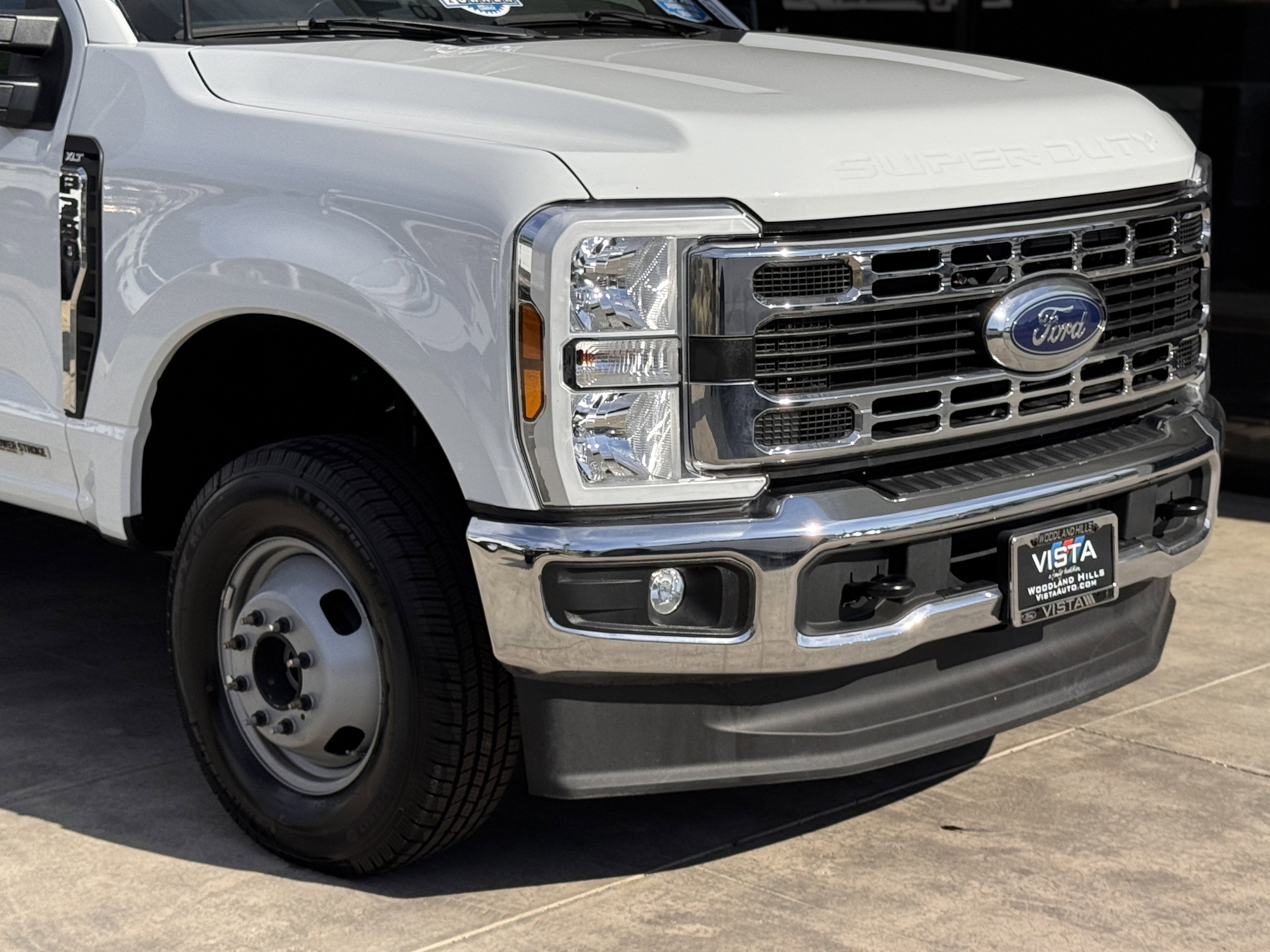 2024 Ford Super Duty F-350 DRW XL 4WD Reg Cab 145 WB 60 CA