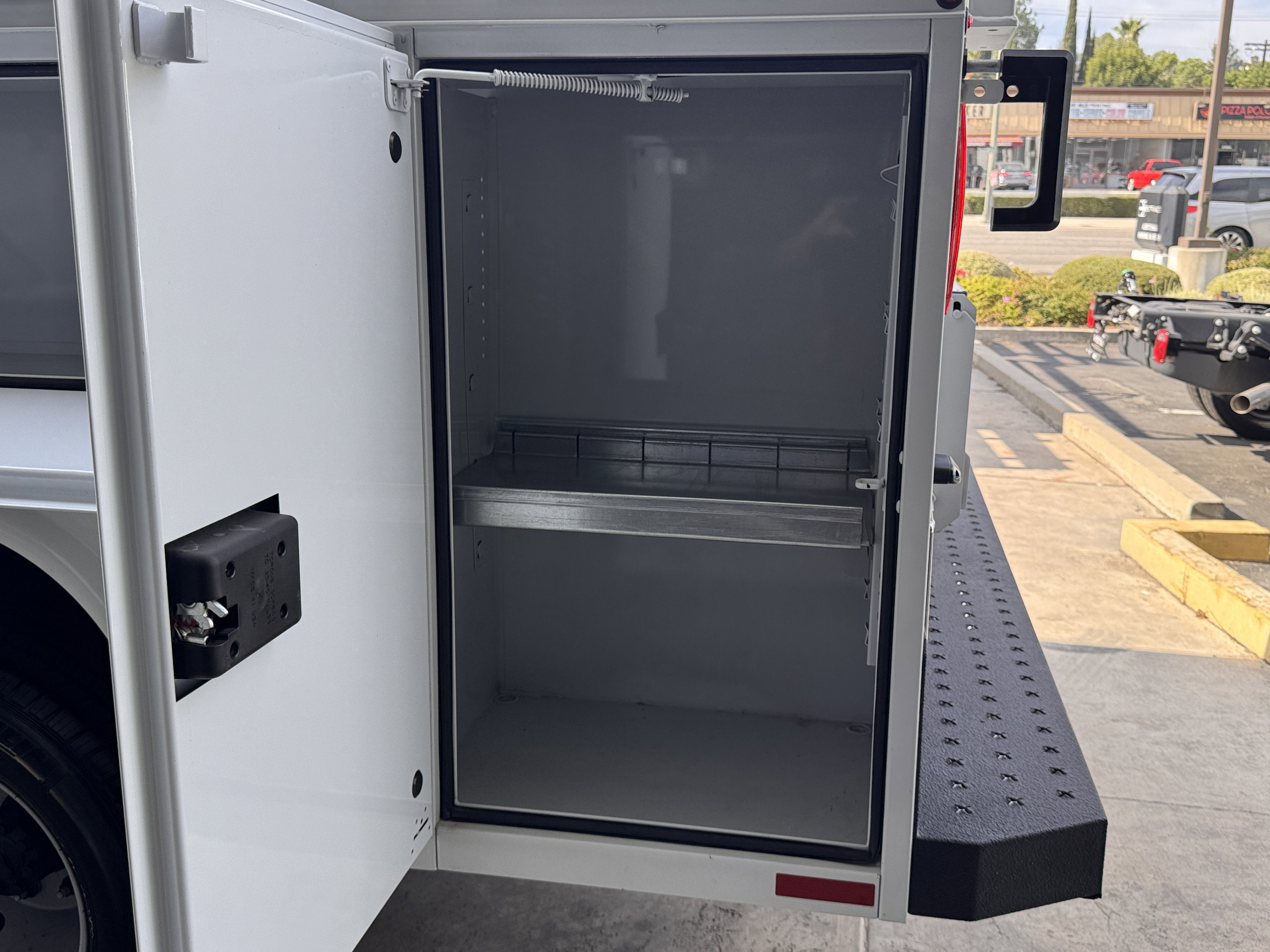 2024 Ford Super Duty F-350 DRW XL 4WD Reg Cab 145 WB 60 CA