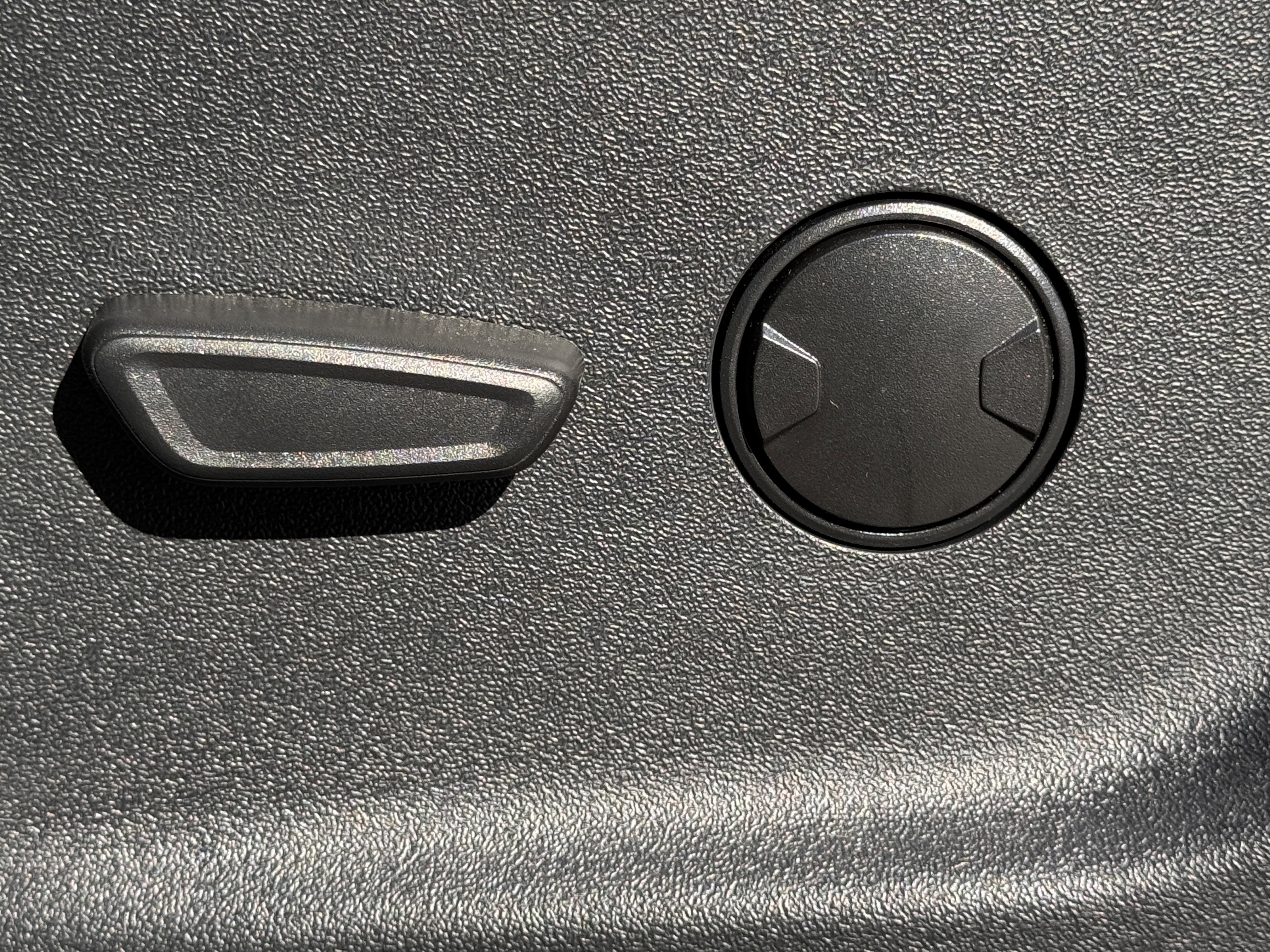 2024 Ford Super Duty F-350 DRW XL 4WD Reg Cab 145 WB 60 CA