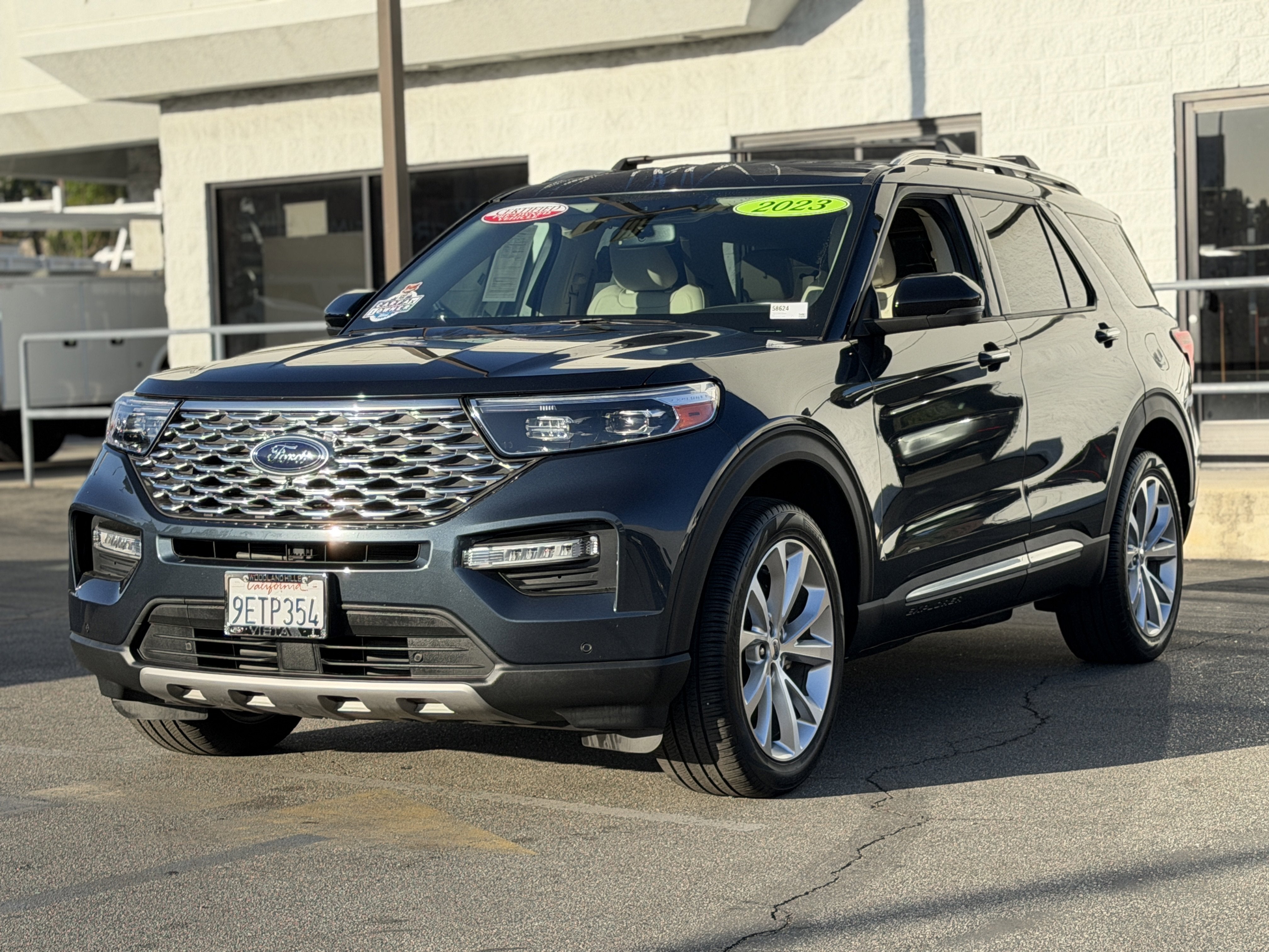 2023 Ford Explorer Platinum