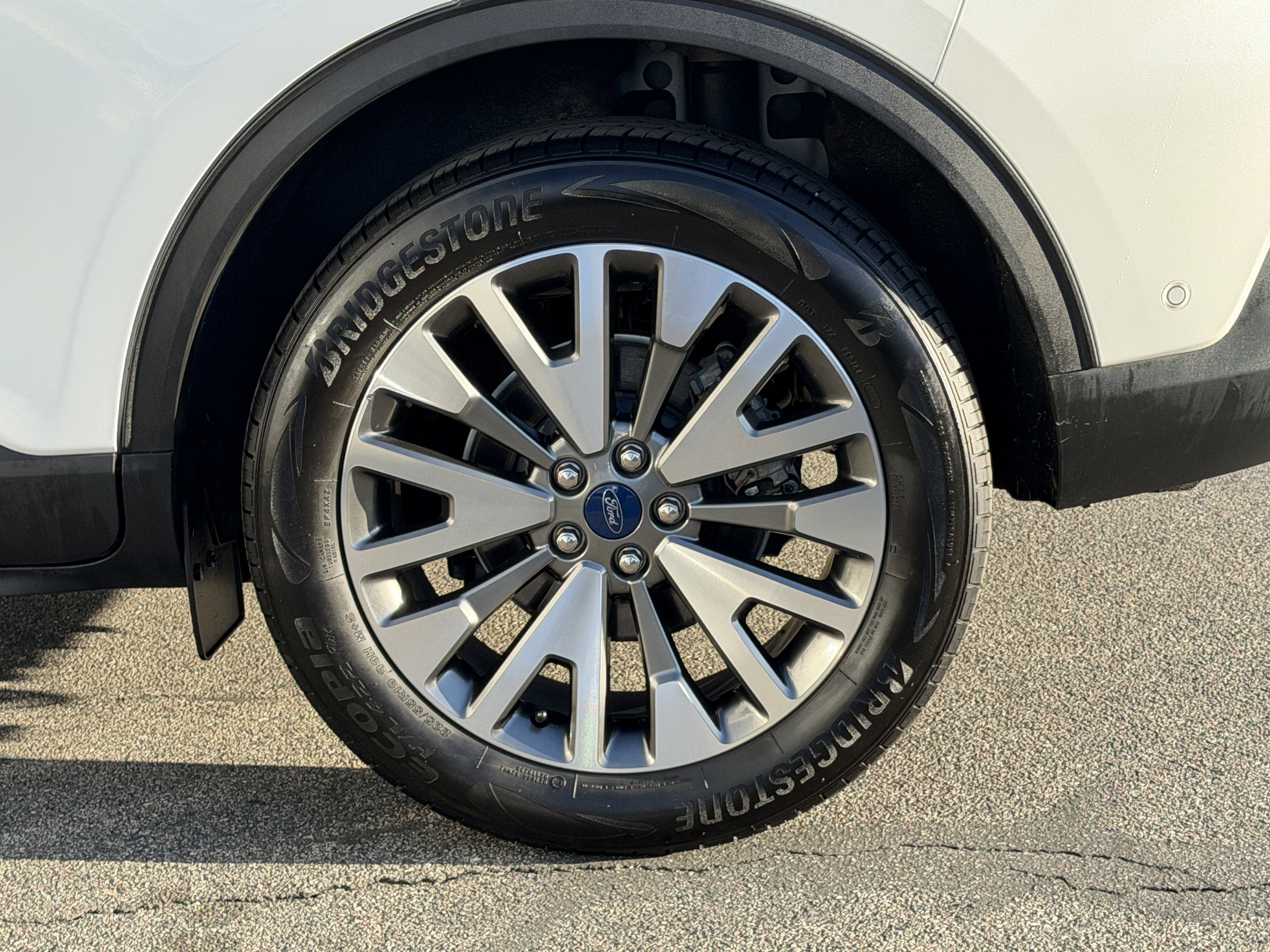 2020 Ford Escape Titanium Hybrid