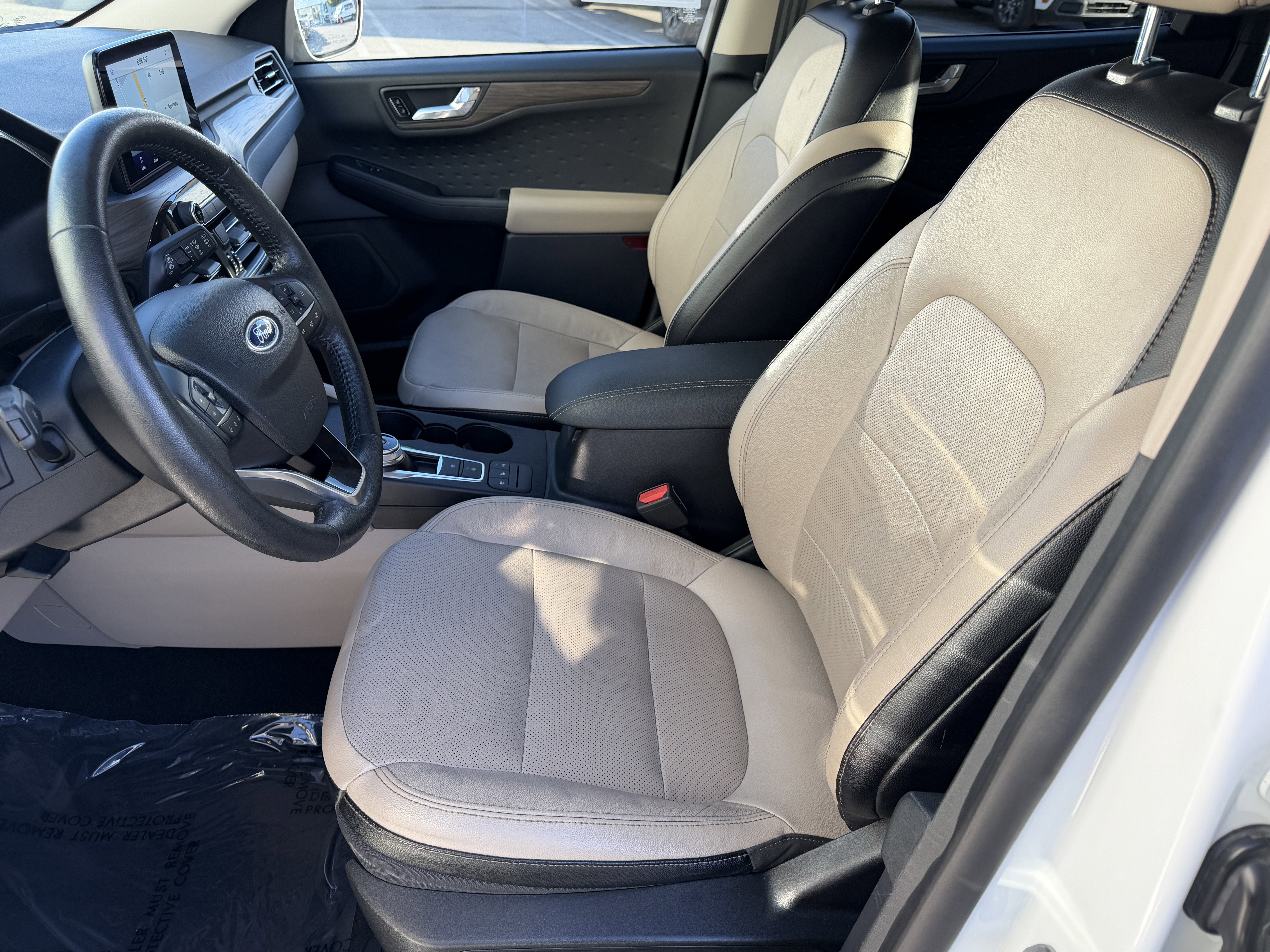 2020 Ford Escape Titanium Hybrid