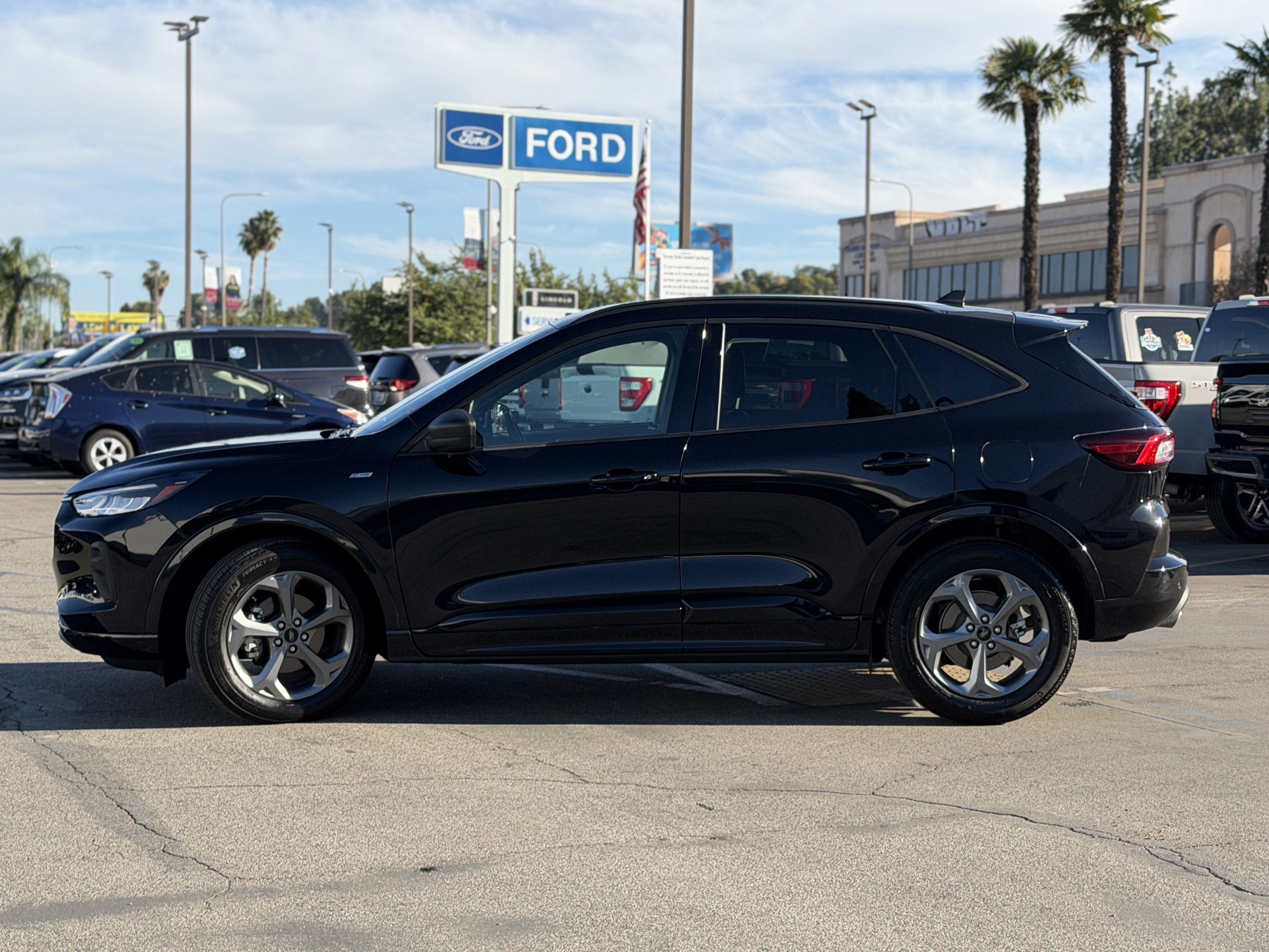 2024 Ford Escape ST-Line