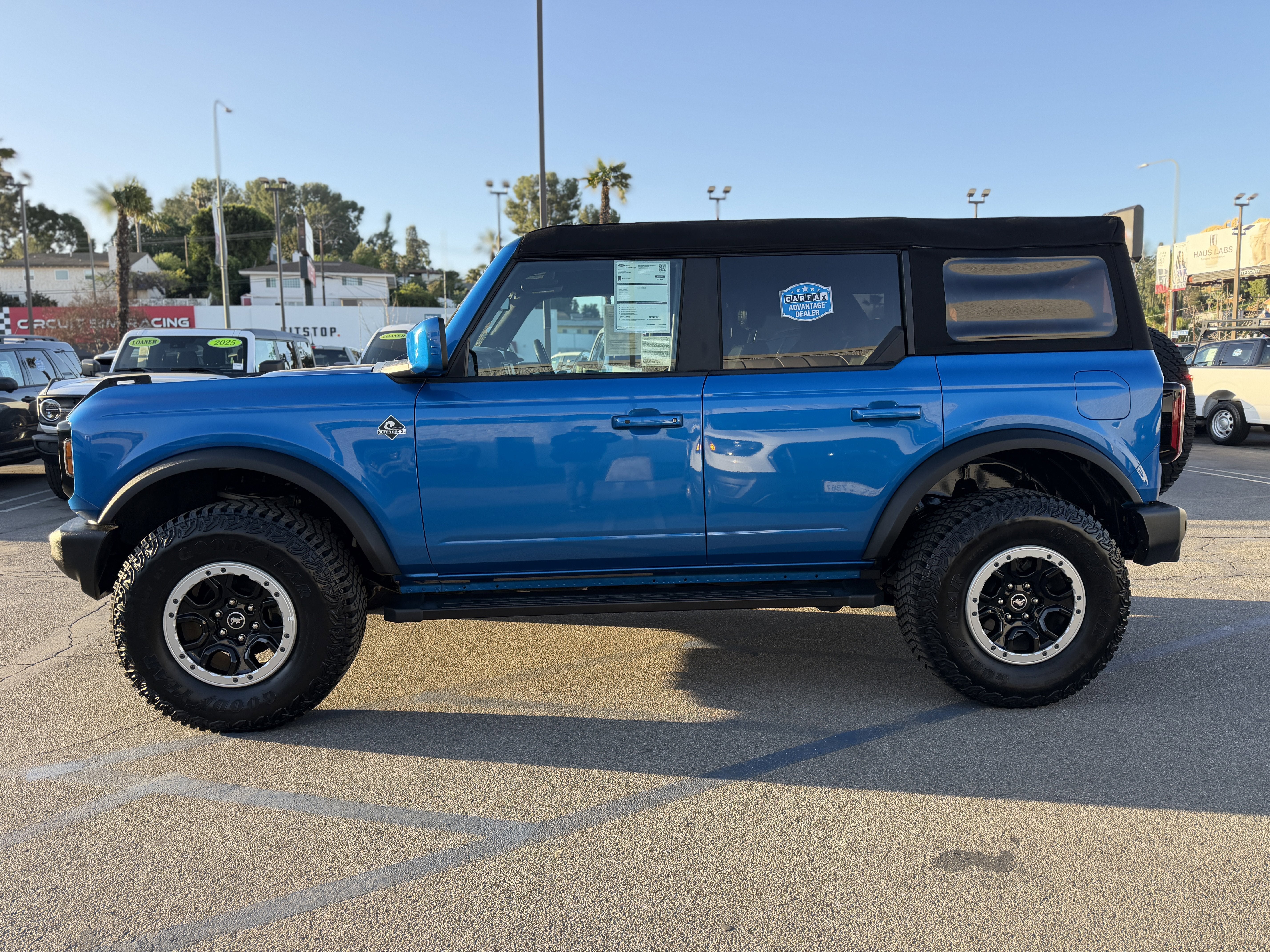 2023 Ford Bronco Base 4 Door Advanced 4x4
