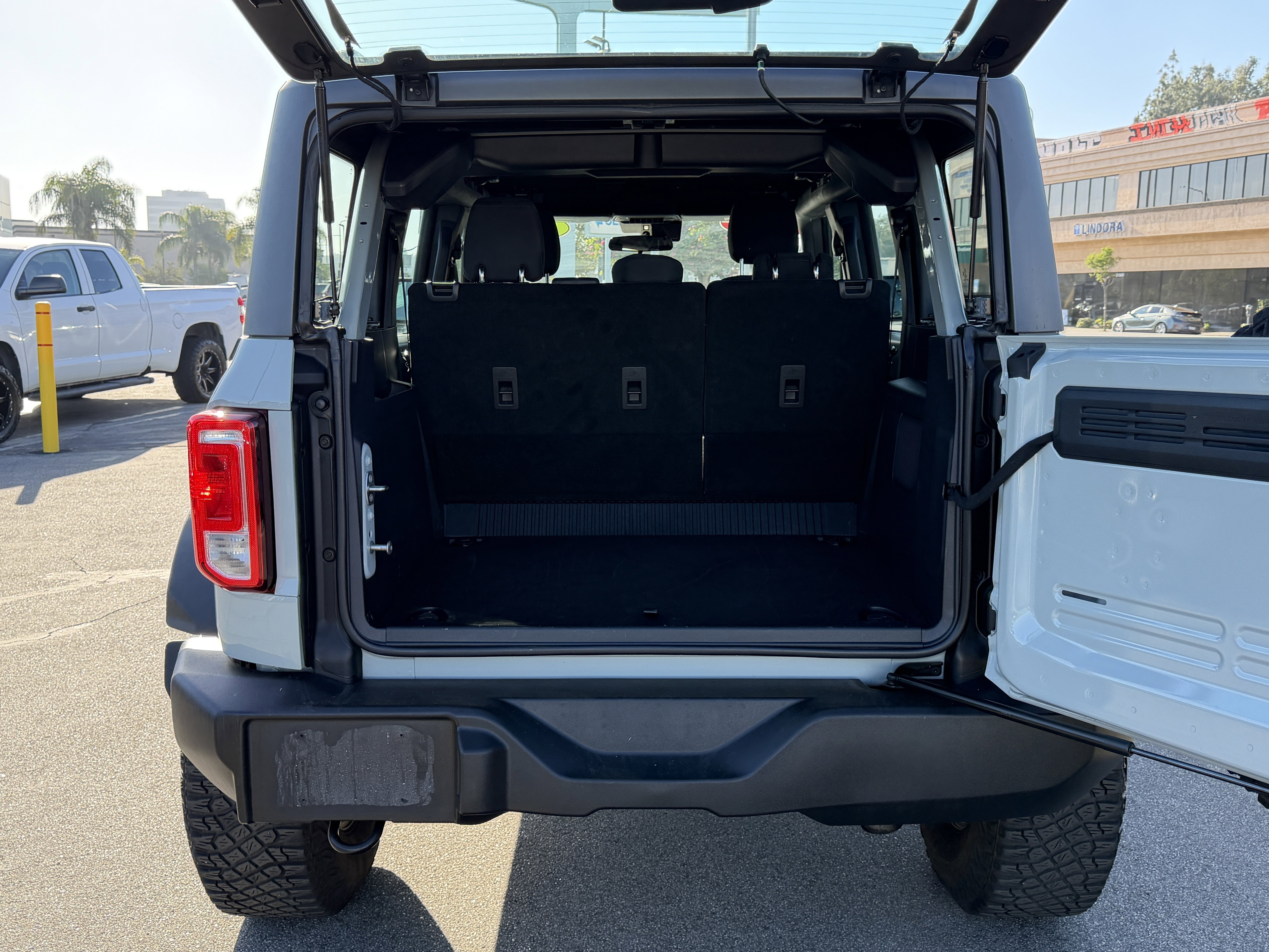 2023 Ford Bronco Base 4 Door Advanced 4x4