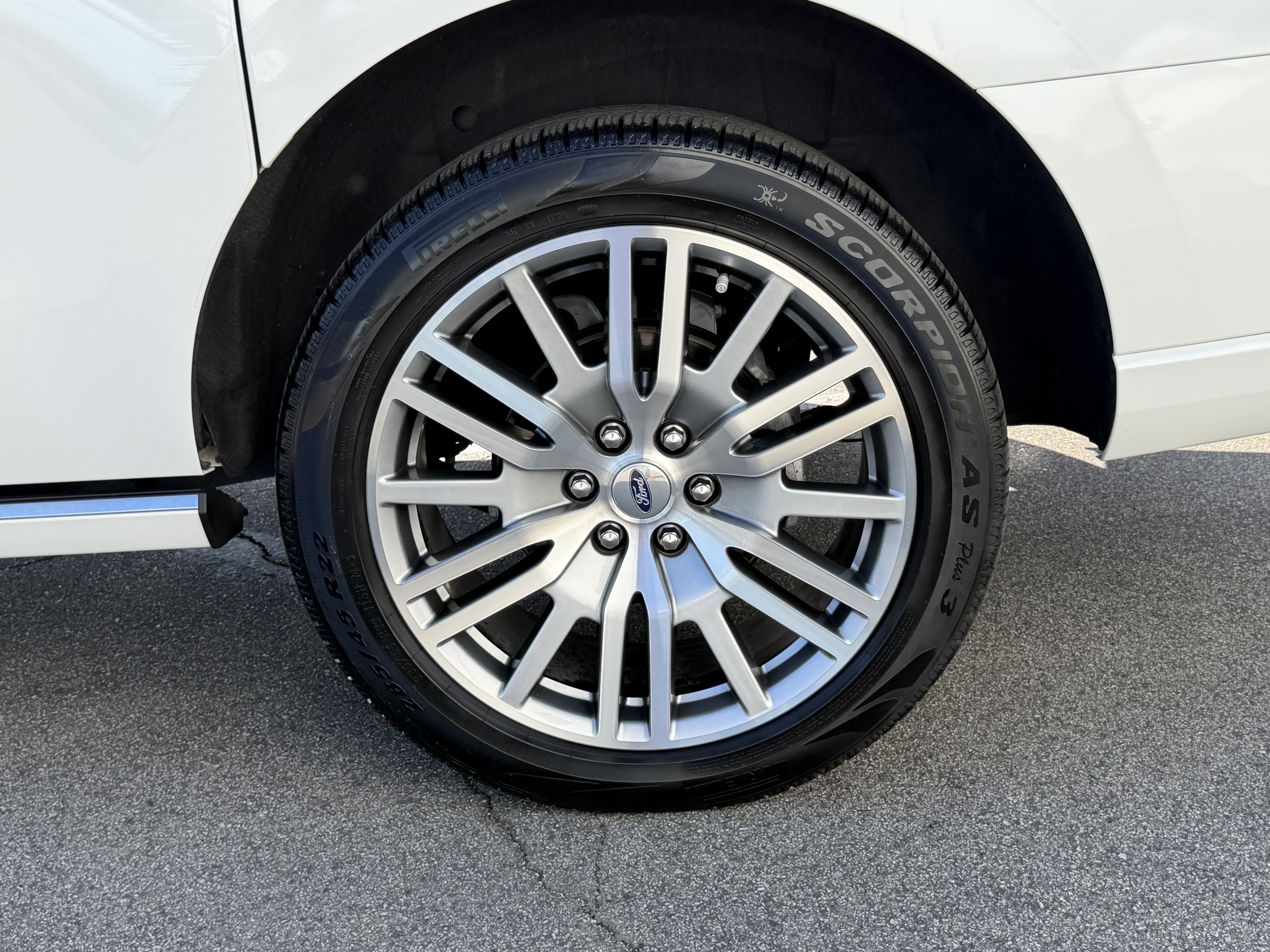 2023 Ford Expedition Max Platinum