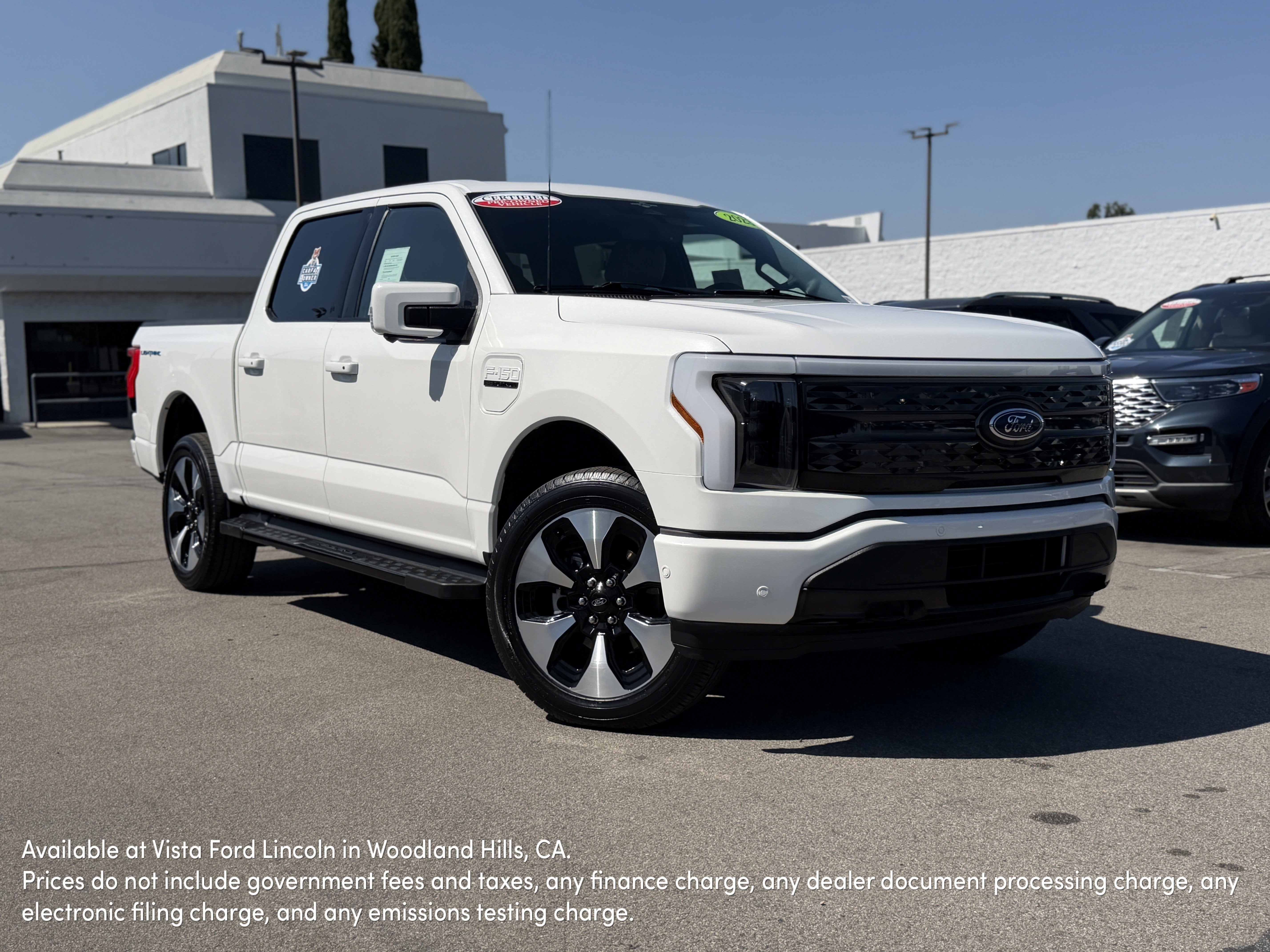 2023 Ford F-150 Lightning Platinum 4WD SuperCrew 5.5' Box