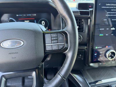 2023 Ford F-150 Lightning Platinum 4WD SuperCrew 5.5' Box