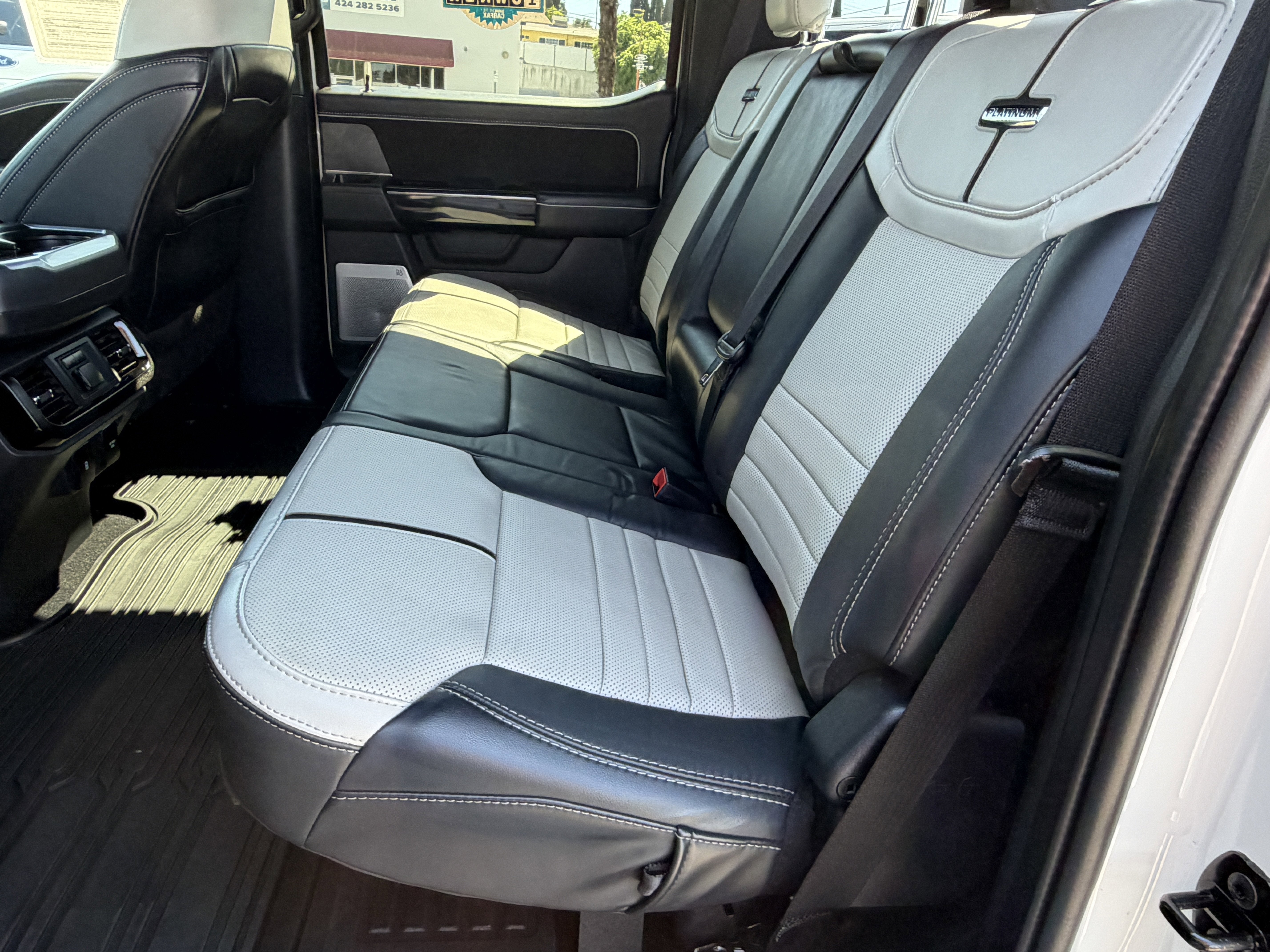 2023 Ford F-150 Lightning Platinum 4WD SuperCrew 5.5' Box