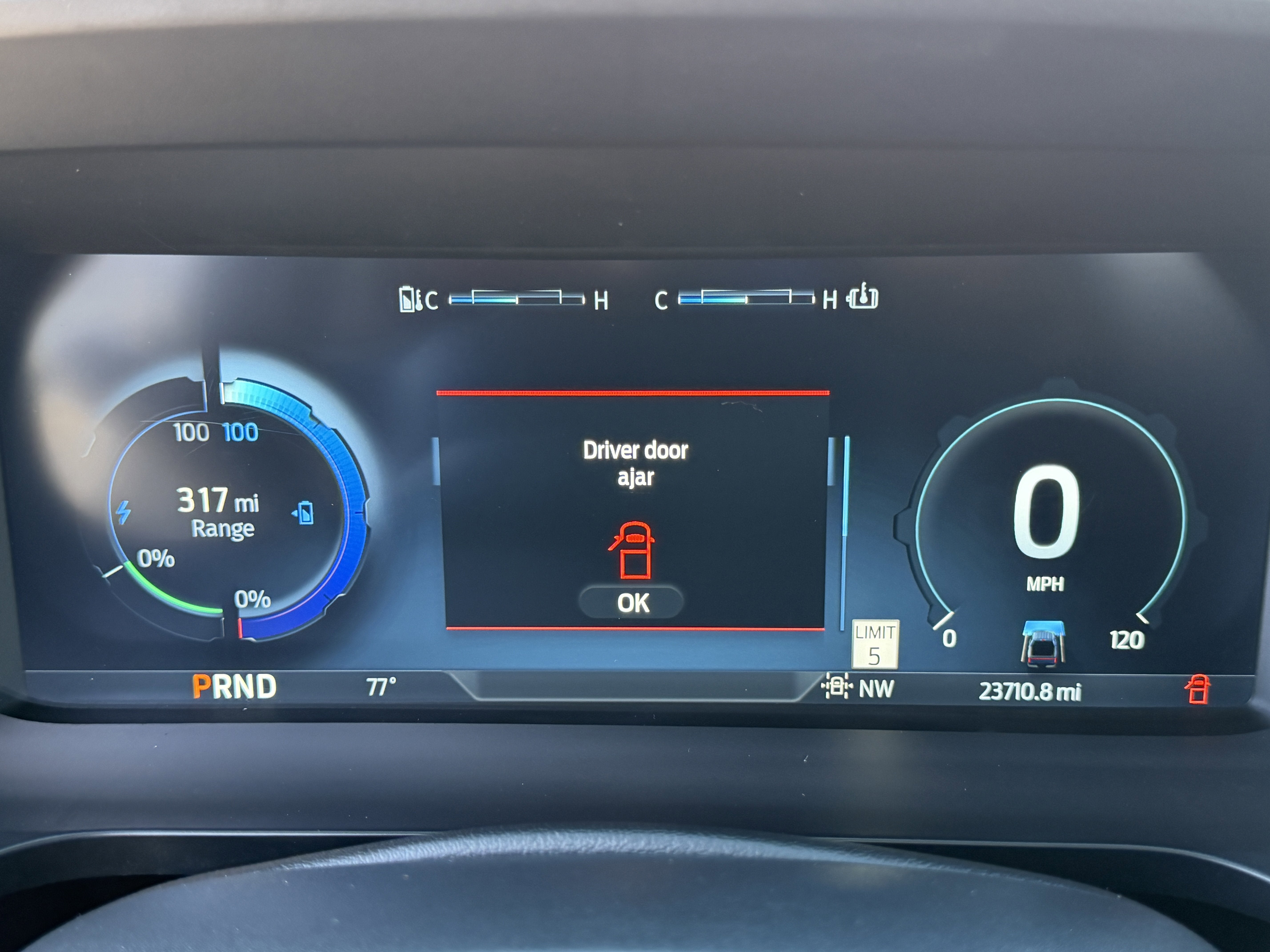 2023 Ford F-150 Lightning LARIAT