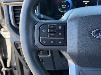 2023 Ford F-150 Lightning LARIAT