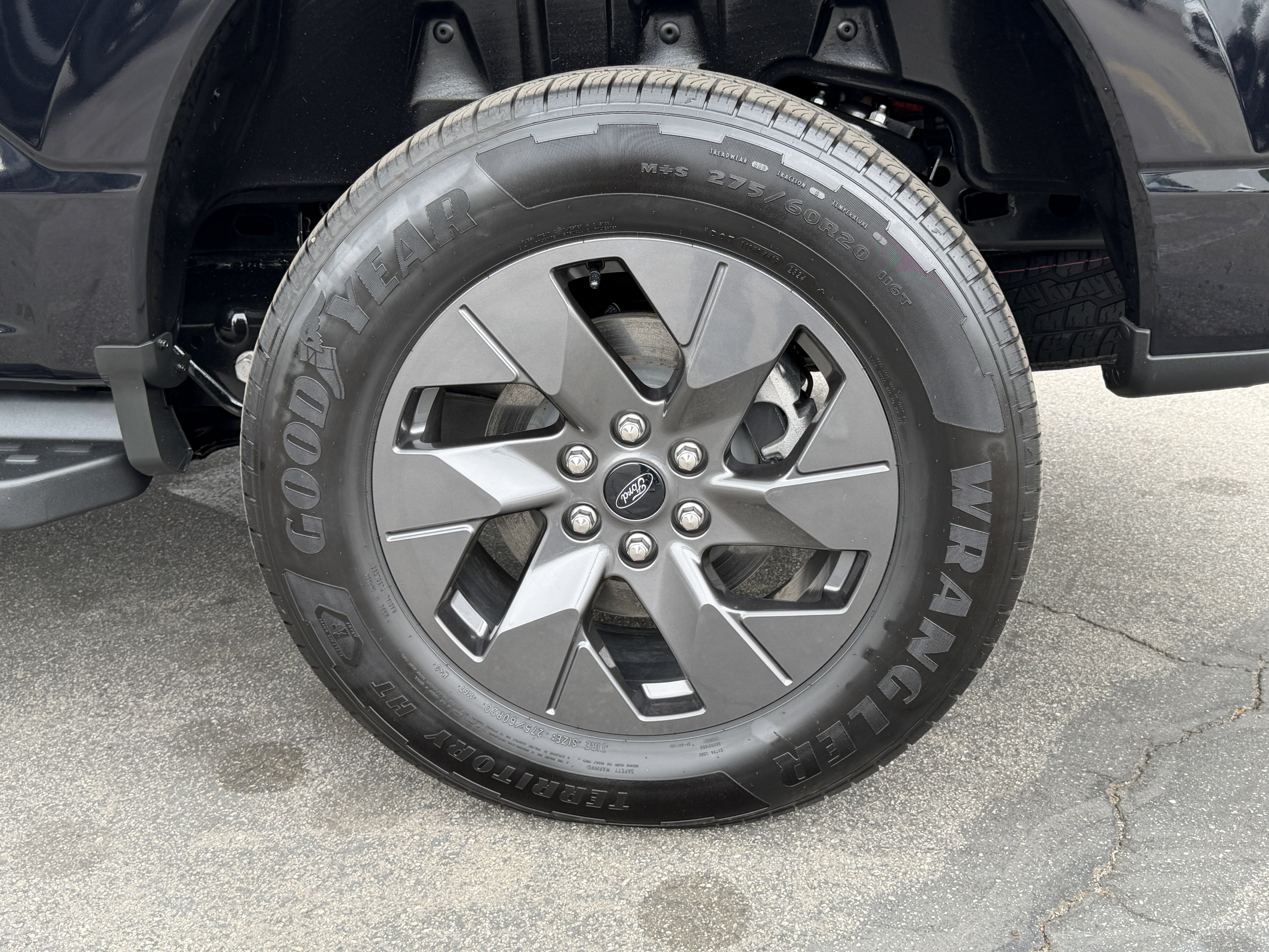 2024 Ford F-150 Lightning Flash