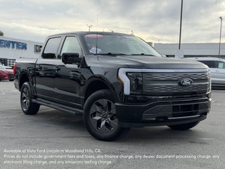 2025 Ford F-150 Lightning LARIAT
