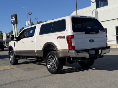 2017 Ford Super Duty F-250 SRW Lariat 4WD Crew Cab 8' Box