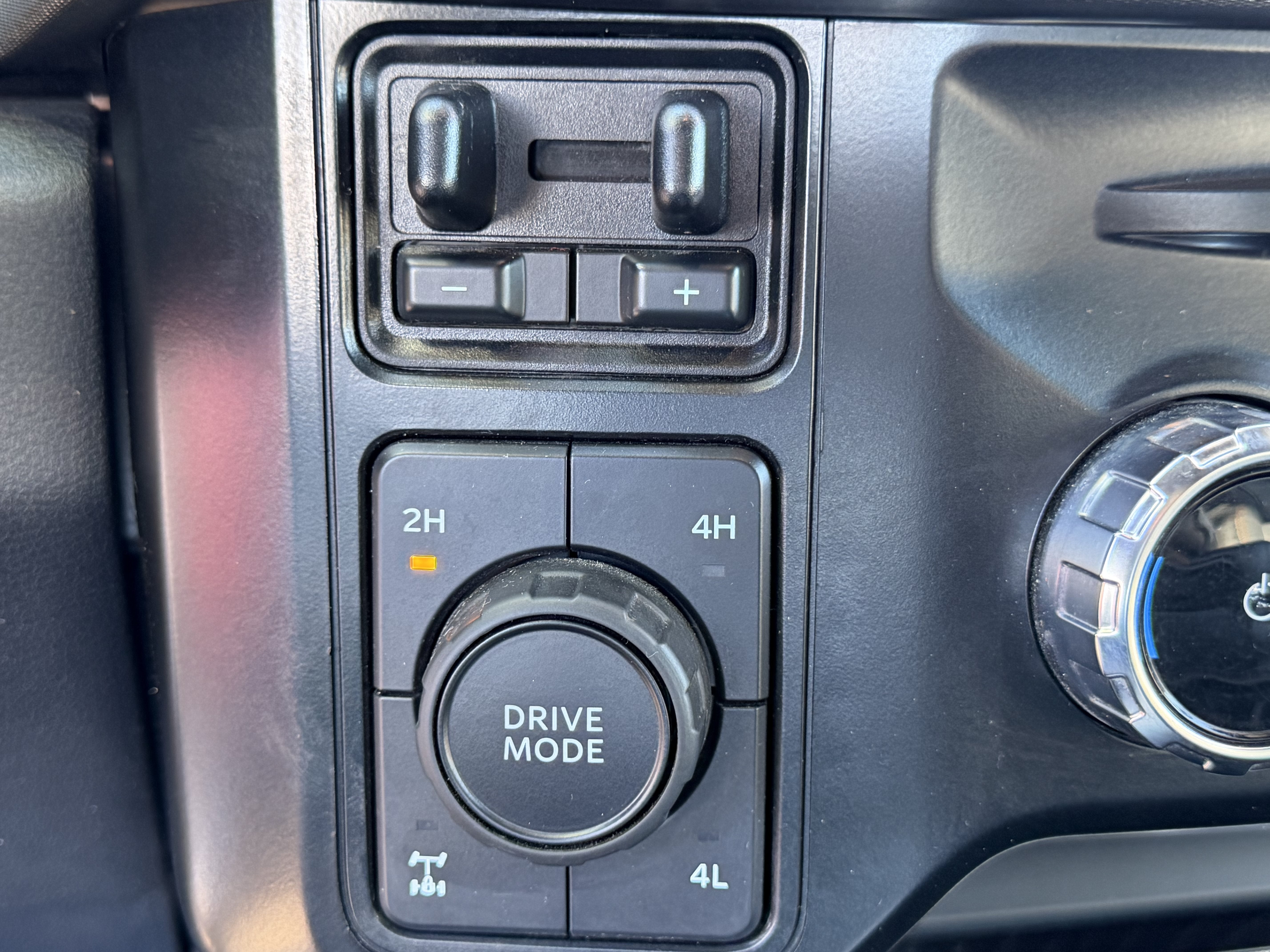 2024 Ford Super Duty F-250 SRW XL 4WD Crew Cab 6.75' Box