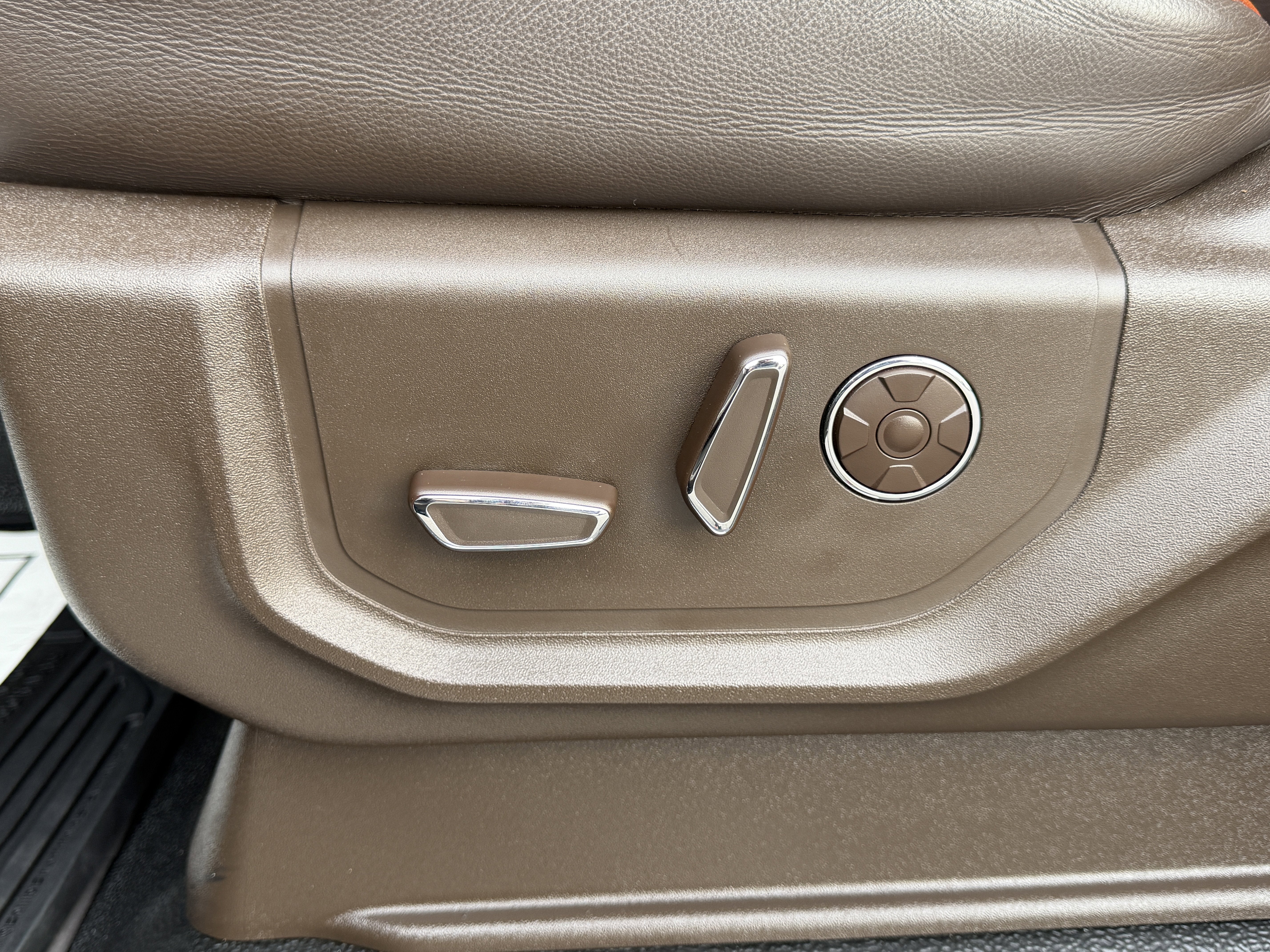 2022 Ford Super Duty F-350 SRW King Ranch