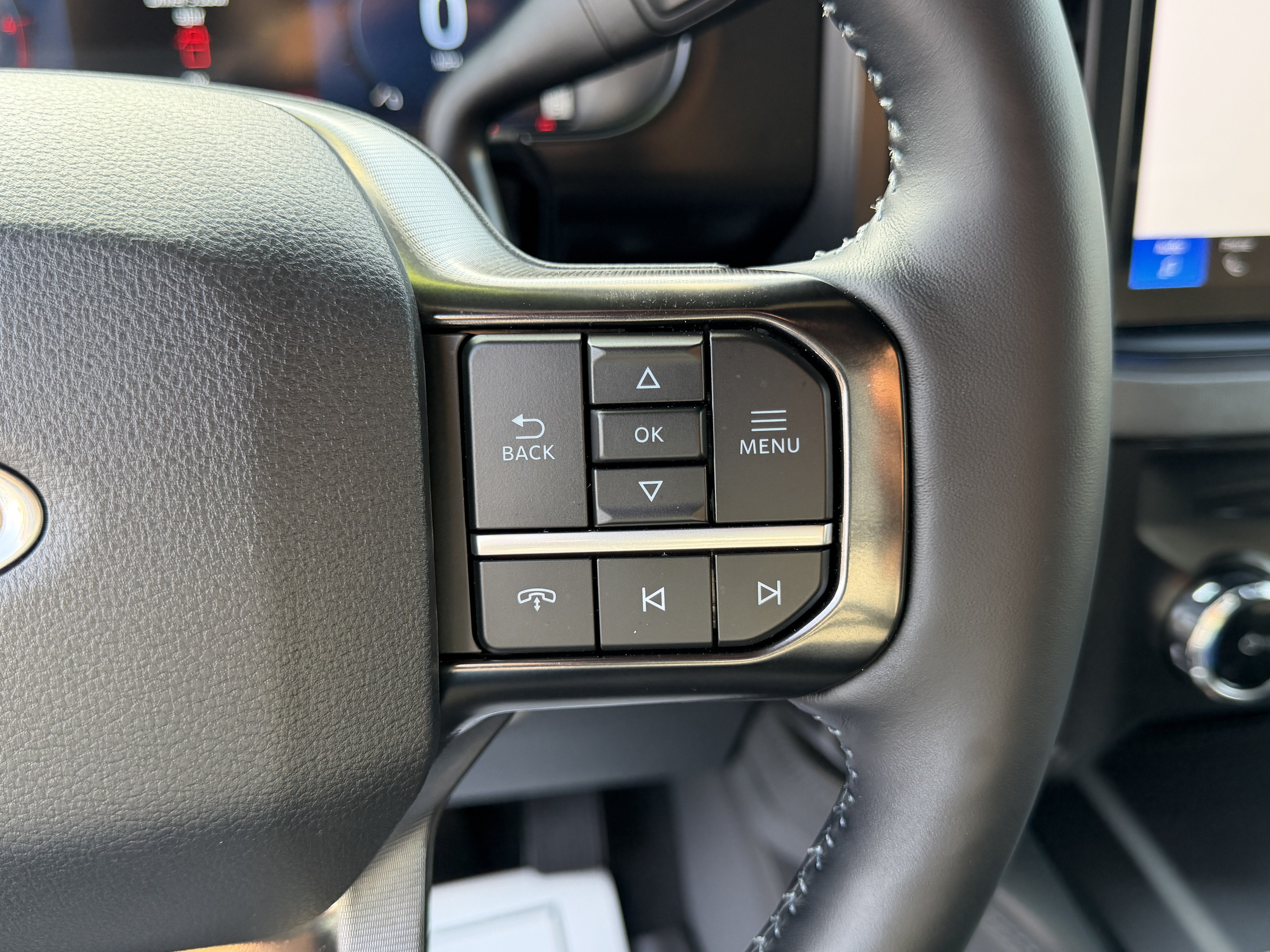 2026 Ford Super Duty F-450 DRW XL 4WD Crew Cab 8' Box