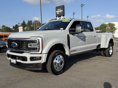 2026 Ford Super Duty F-450 DRW XL 4WD Crew Cab 8' Box