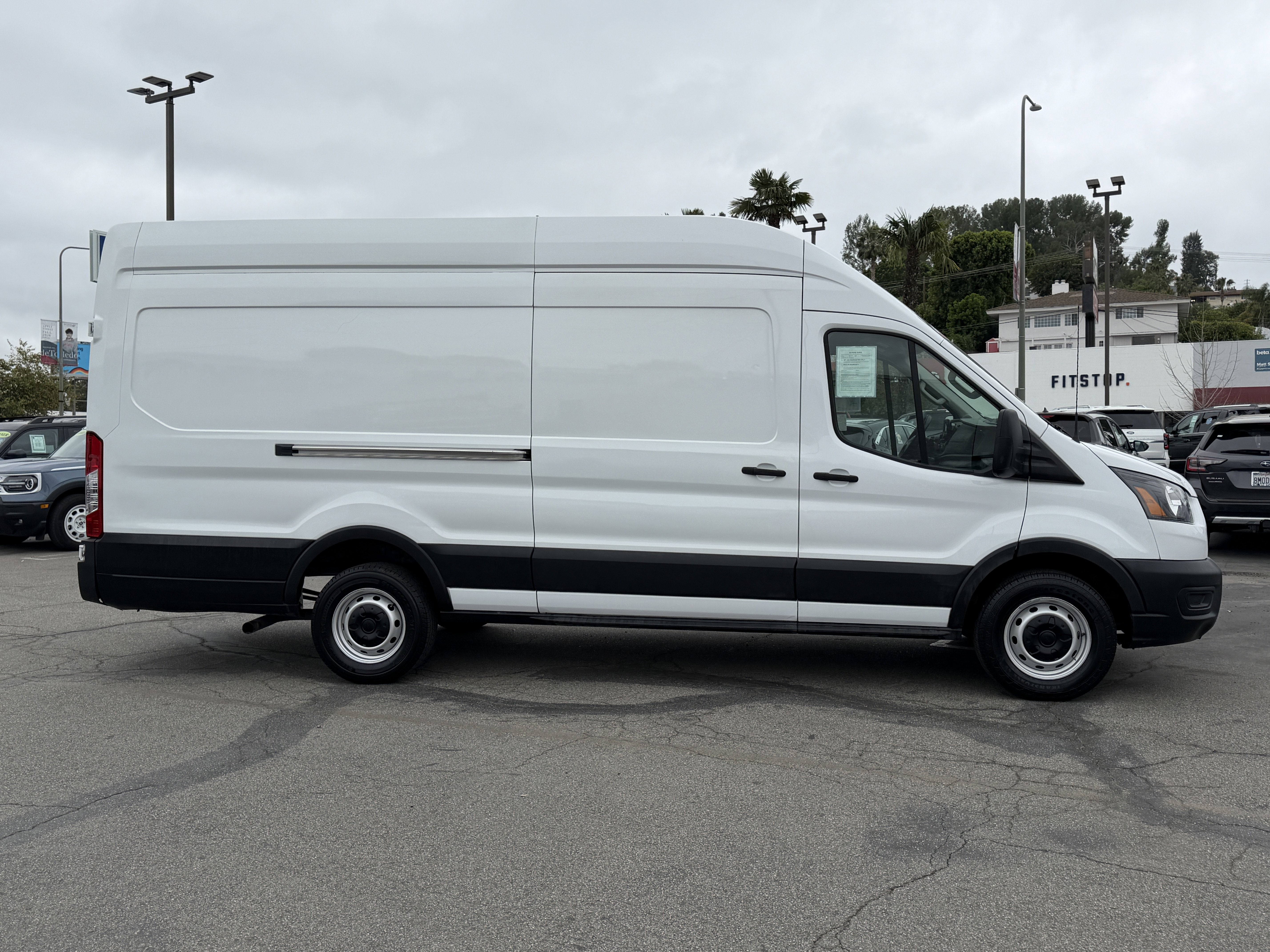 2023 Ford Transit Cargo Van T-250 148 EL Hi Rf 9070 GVWR RWD