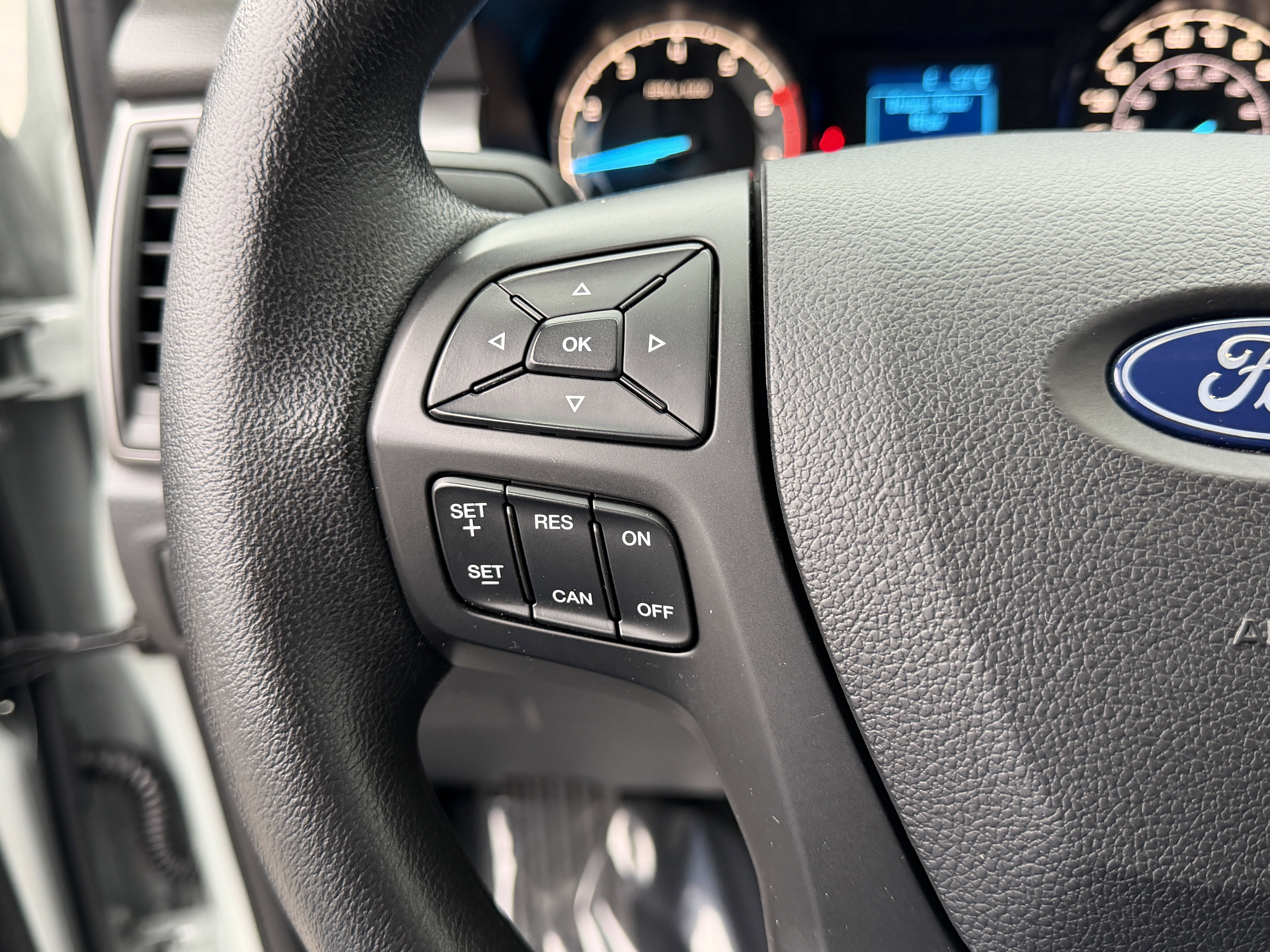 2022 Ford Ranger XL 2WD SuperCrew 5' Box