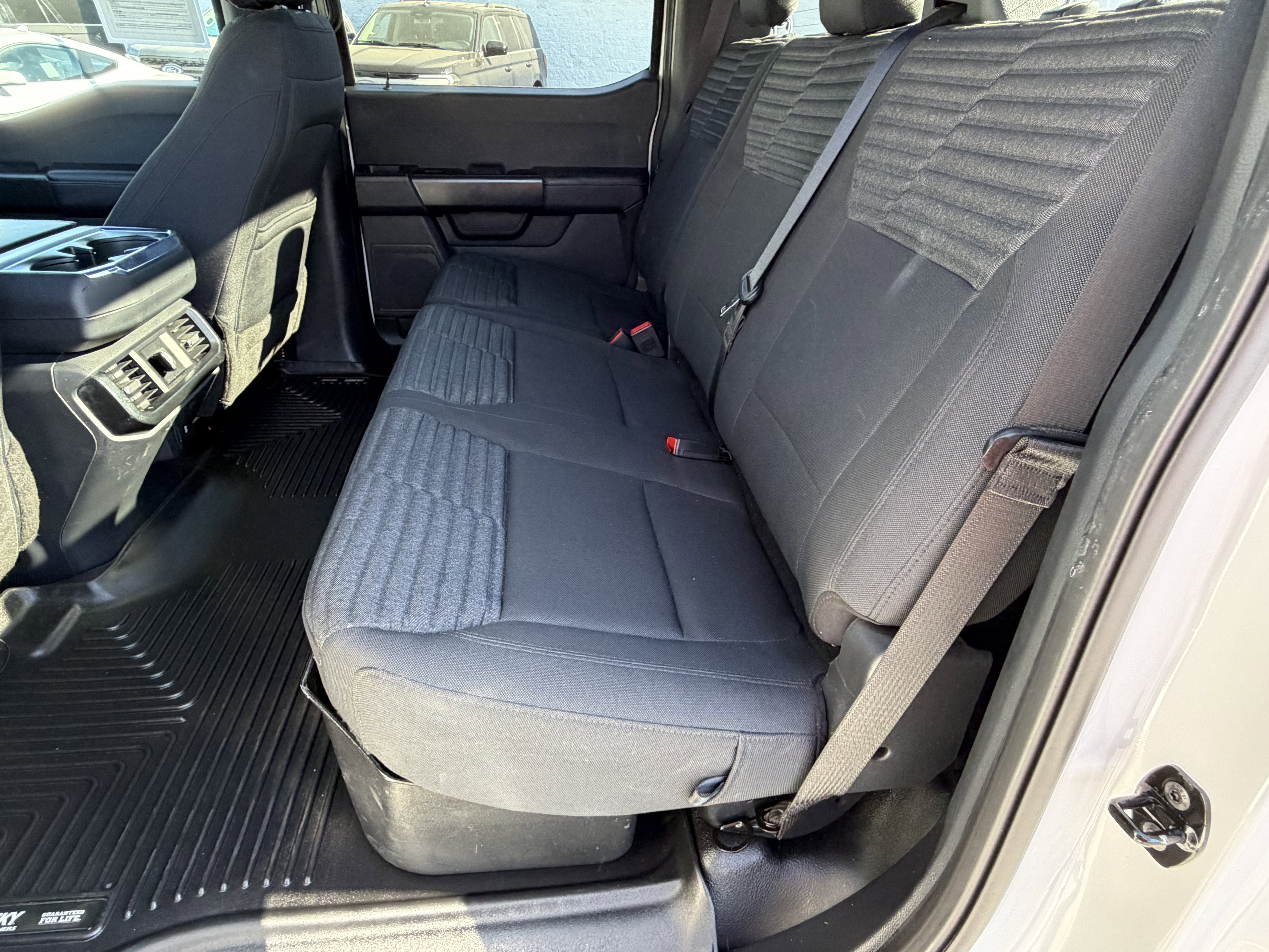 2023 Ford F-150 XL 2WD SuperCrew 5.5' Box