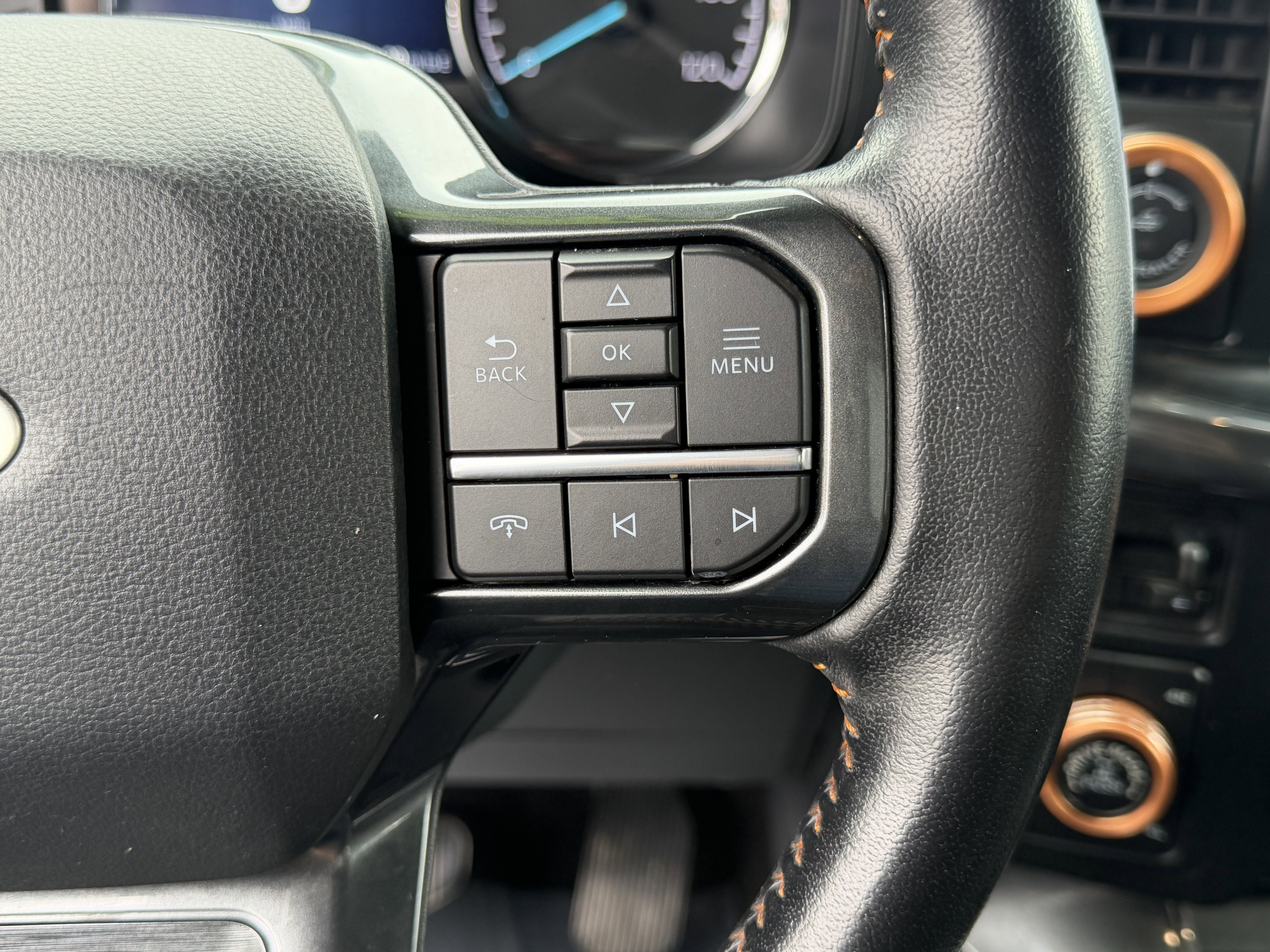 2022 Ford F-150 XL 4WD SuperCrew 5.5' Box