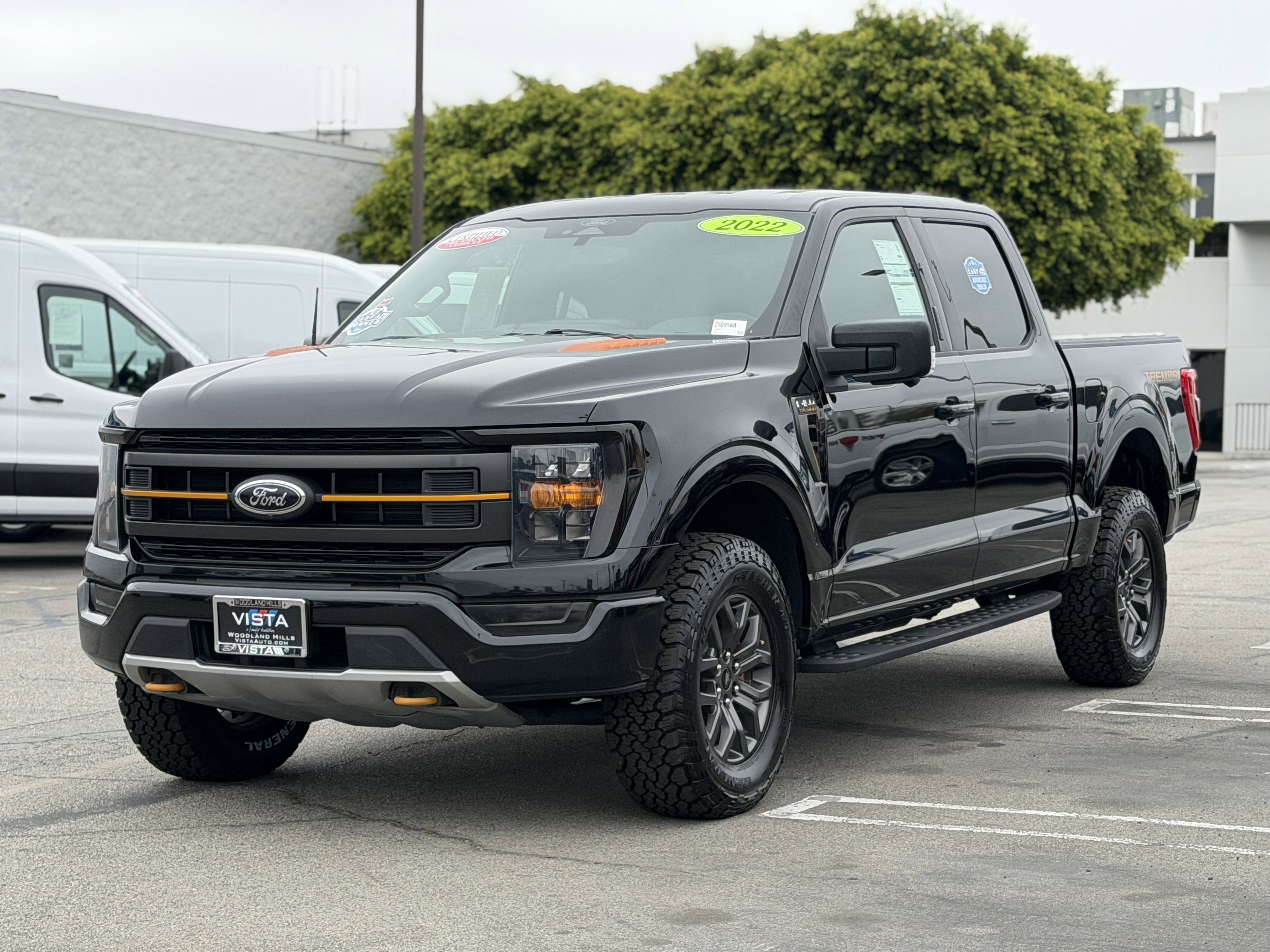 2022 Ford F-150 XL 4WD SuperCrew 5.5' Box