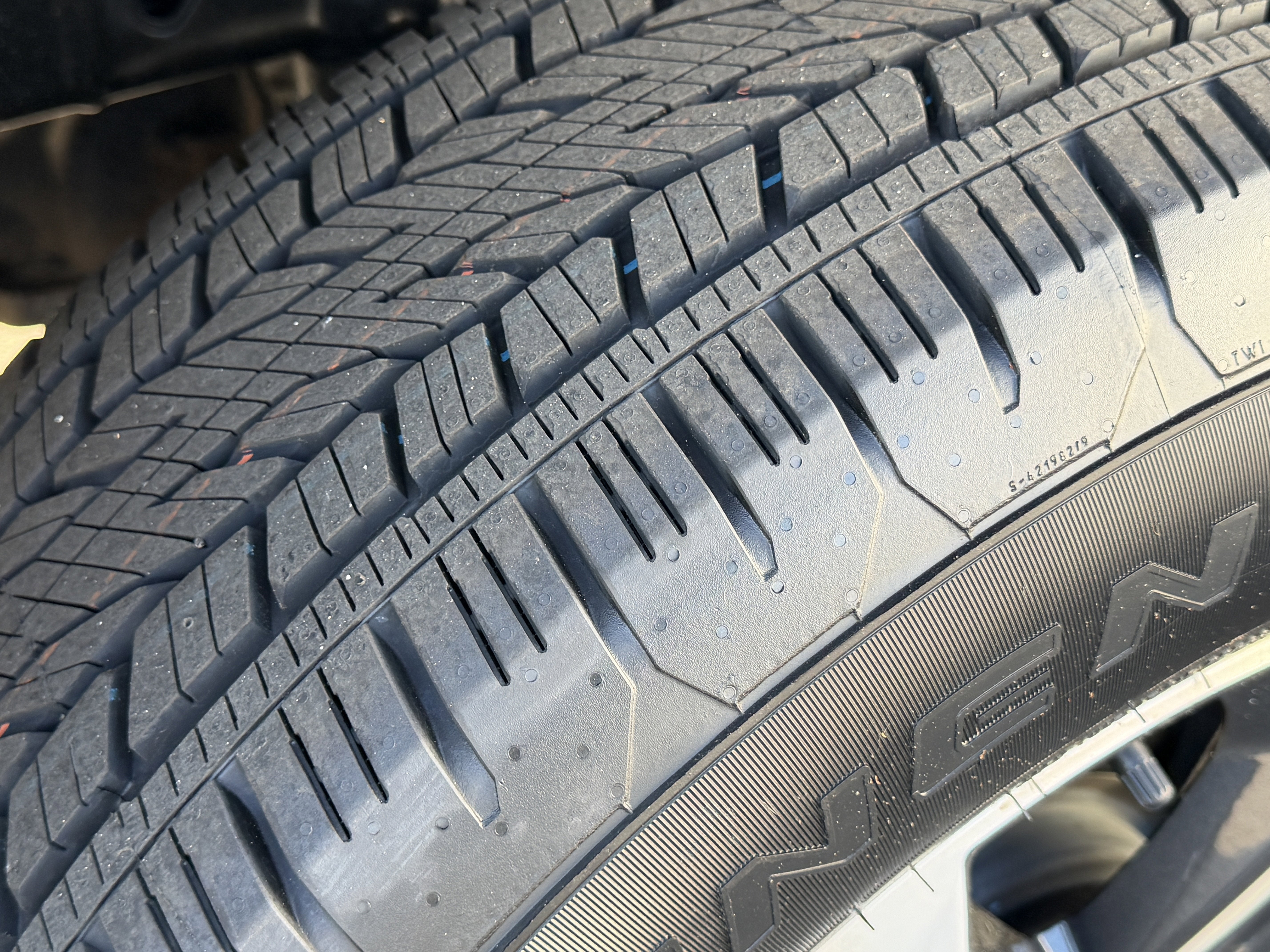 2023 Ford F-150 XL 4WD SuperCrew 5.5' Box