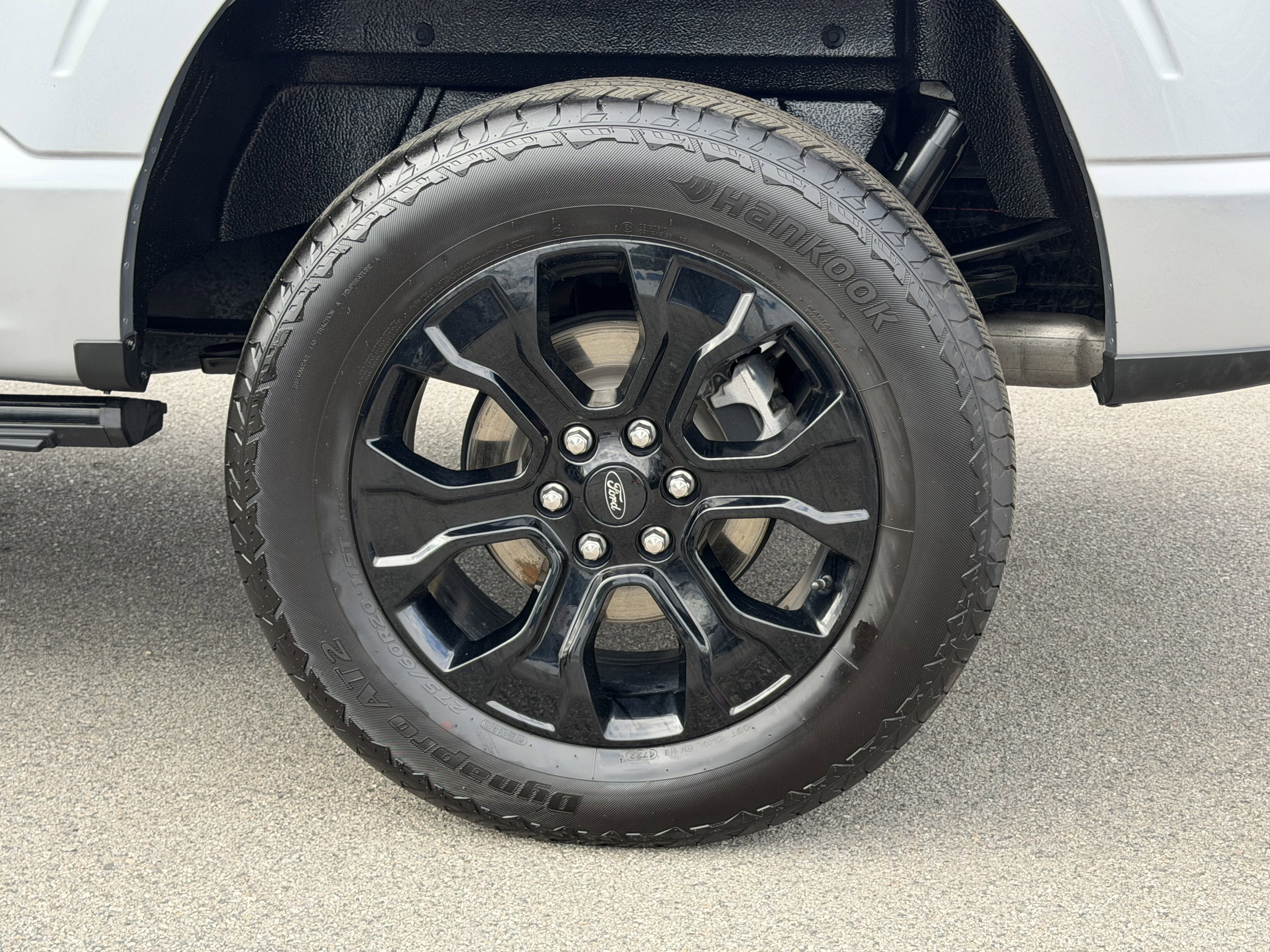 2022 Ford F-150 Platinum 4WD SuperCrew 5.5' Box