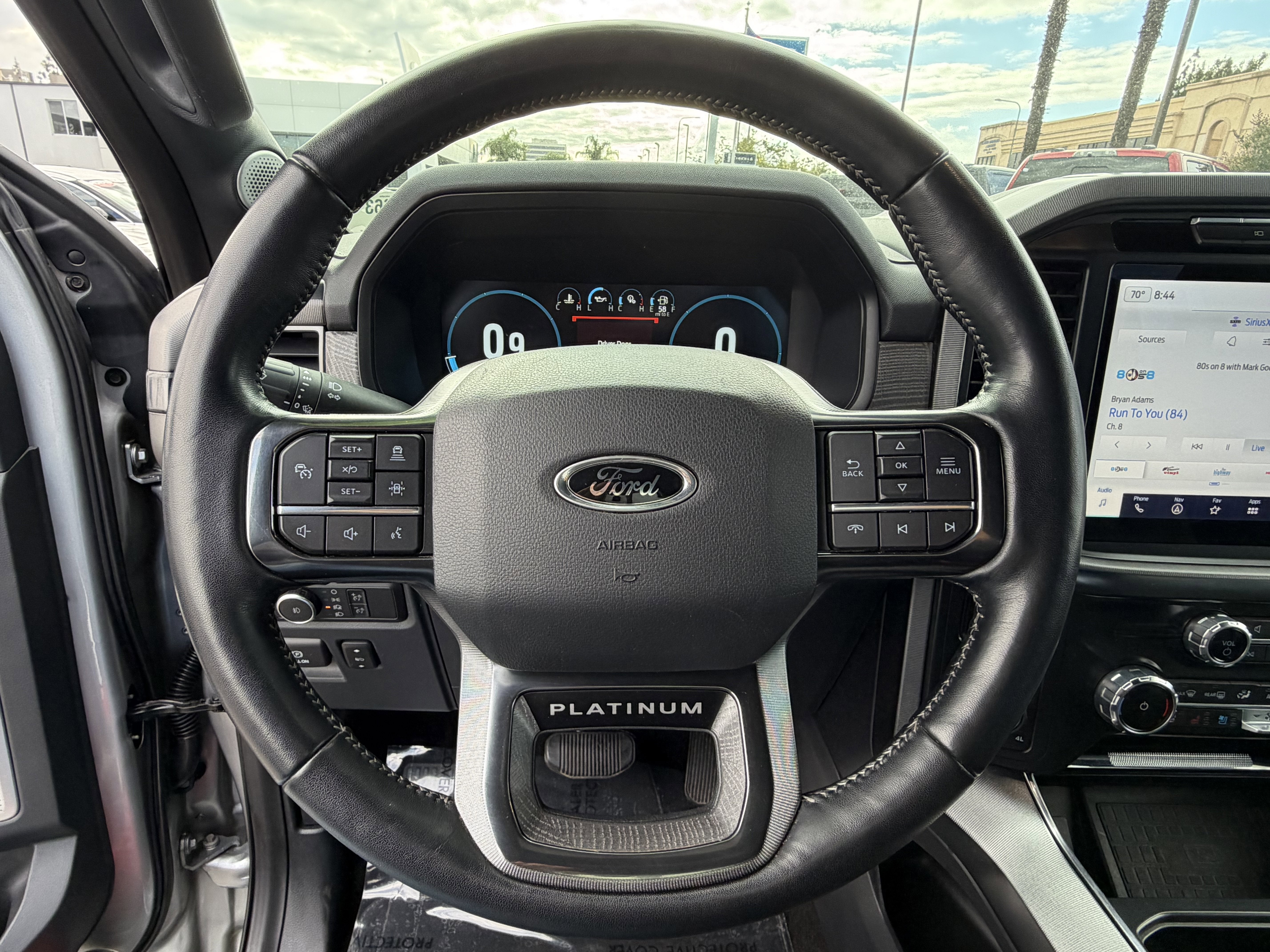 2022 Ford F-150 Platinum 4WD SuperCrew 5.5' Box