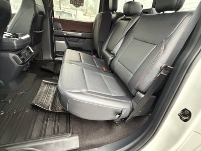 2022 Ford F-150 LARIAT 4WD SuperCrew 5.5' Box