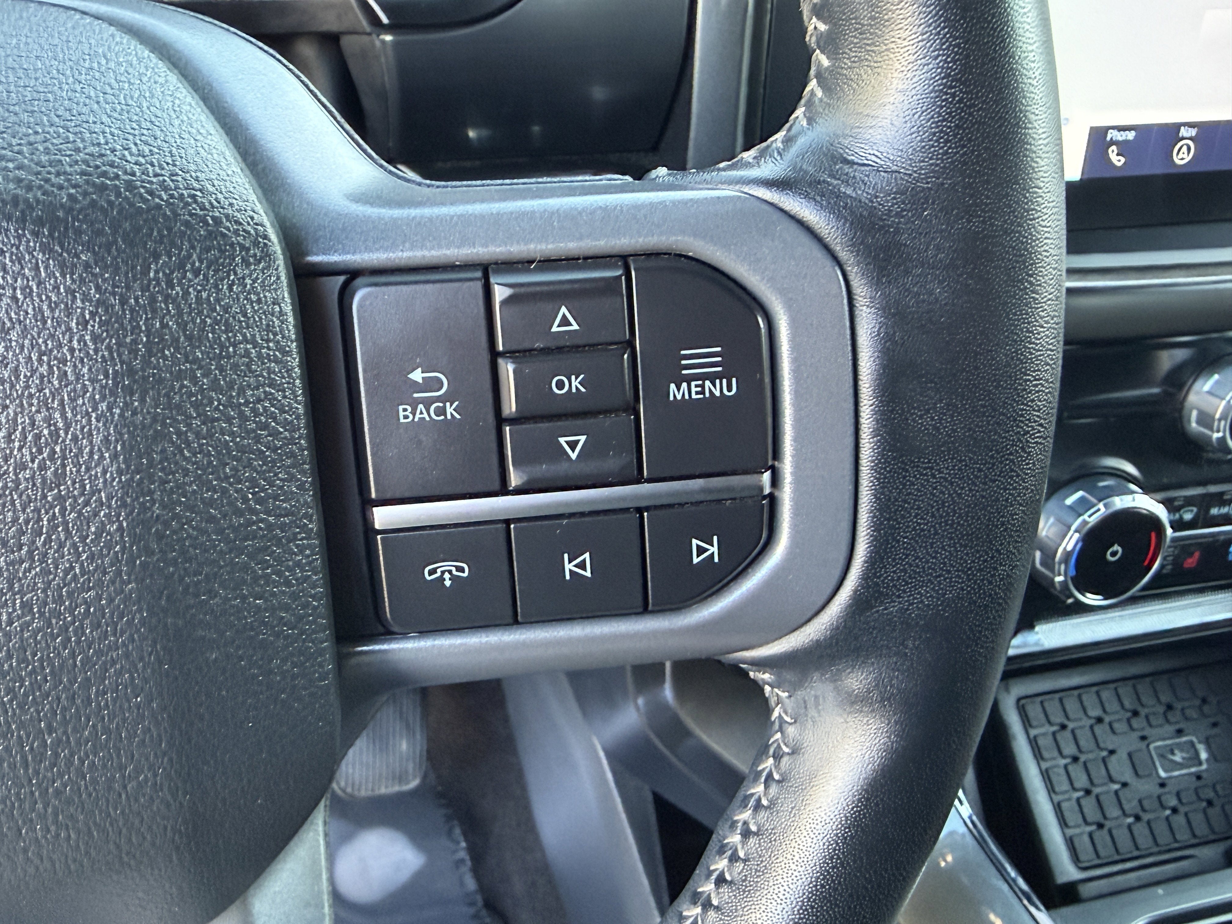 2023 Ford F-150 LARIAT 4WD SuperCrew 5.5' Box