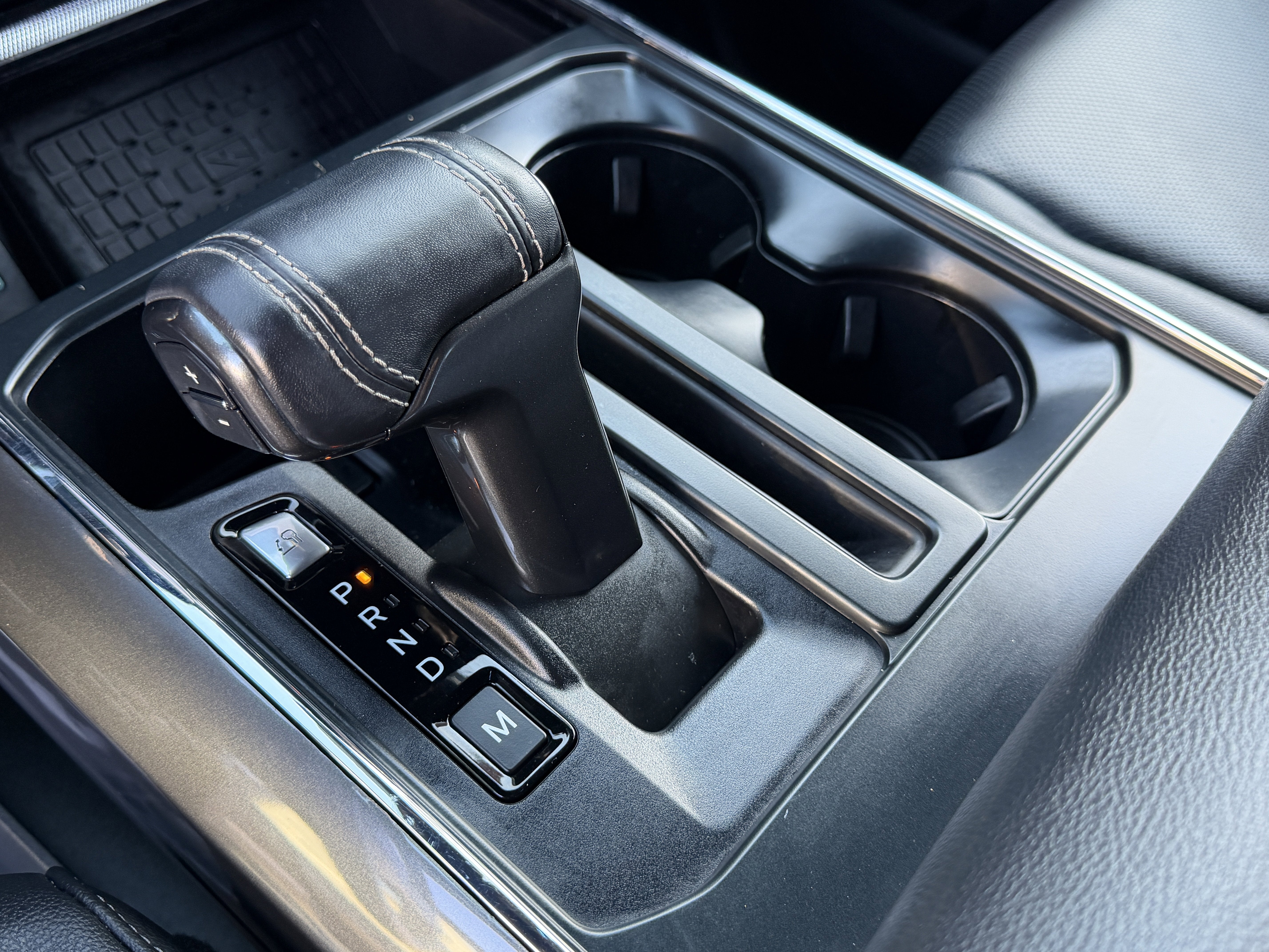 2023 Ford F-150 LARIAT 4WD SuperCrew 5.5' Box