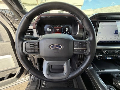 2022 Ford F-150 LARIAT 4WD SuperCrew 5.5' Box