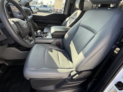 2023 Ford F-150 Lightning Pro 4WD SuperCrew 5.5' Box