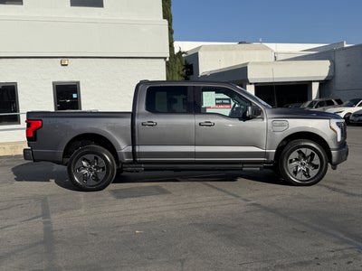 2022 Ford F-150 Lightning LARIAT
