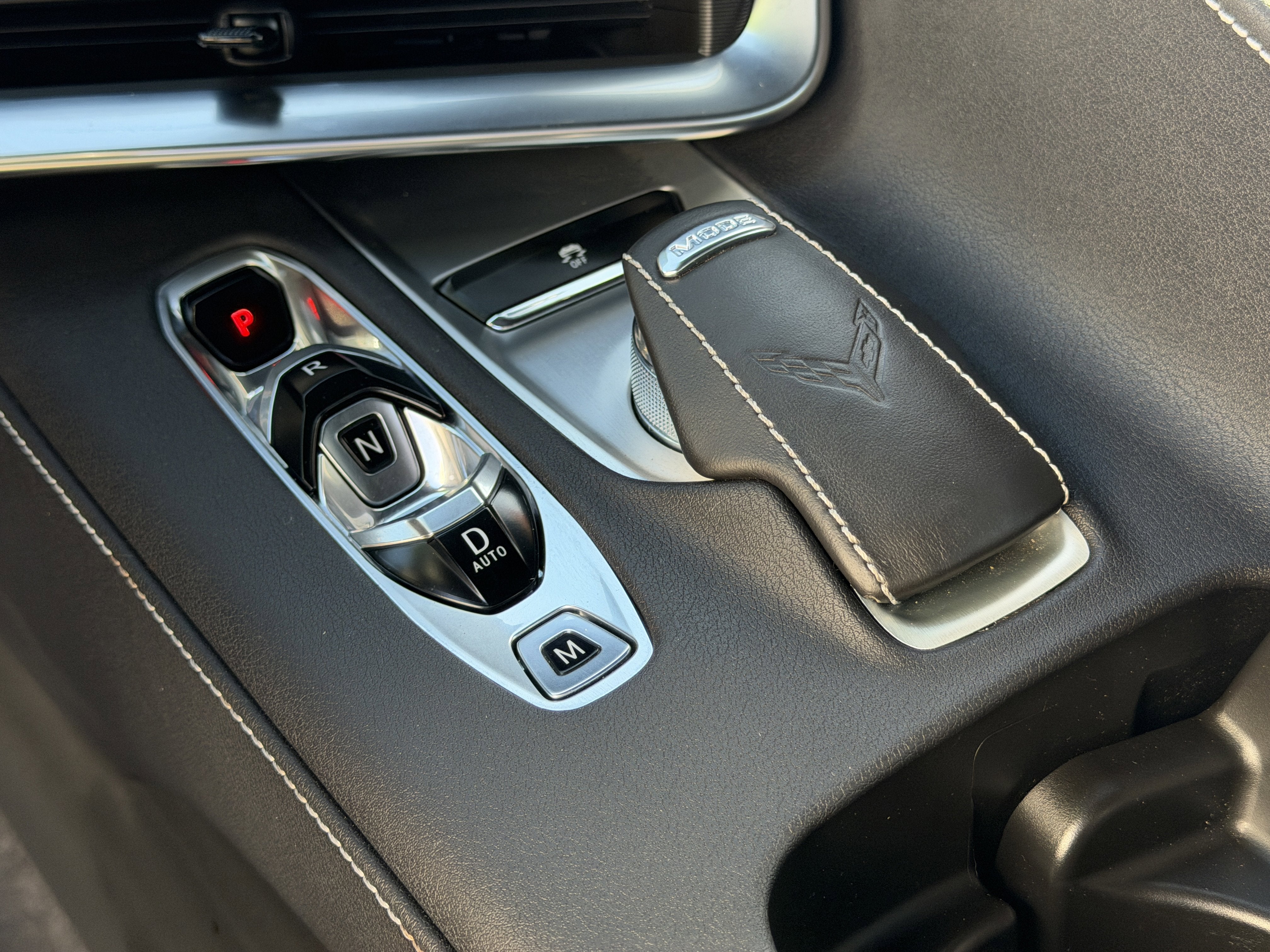 2023 Chevrolet Corvette 1LT