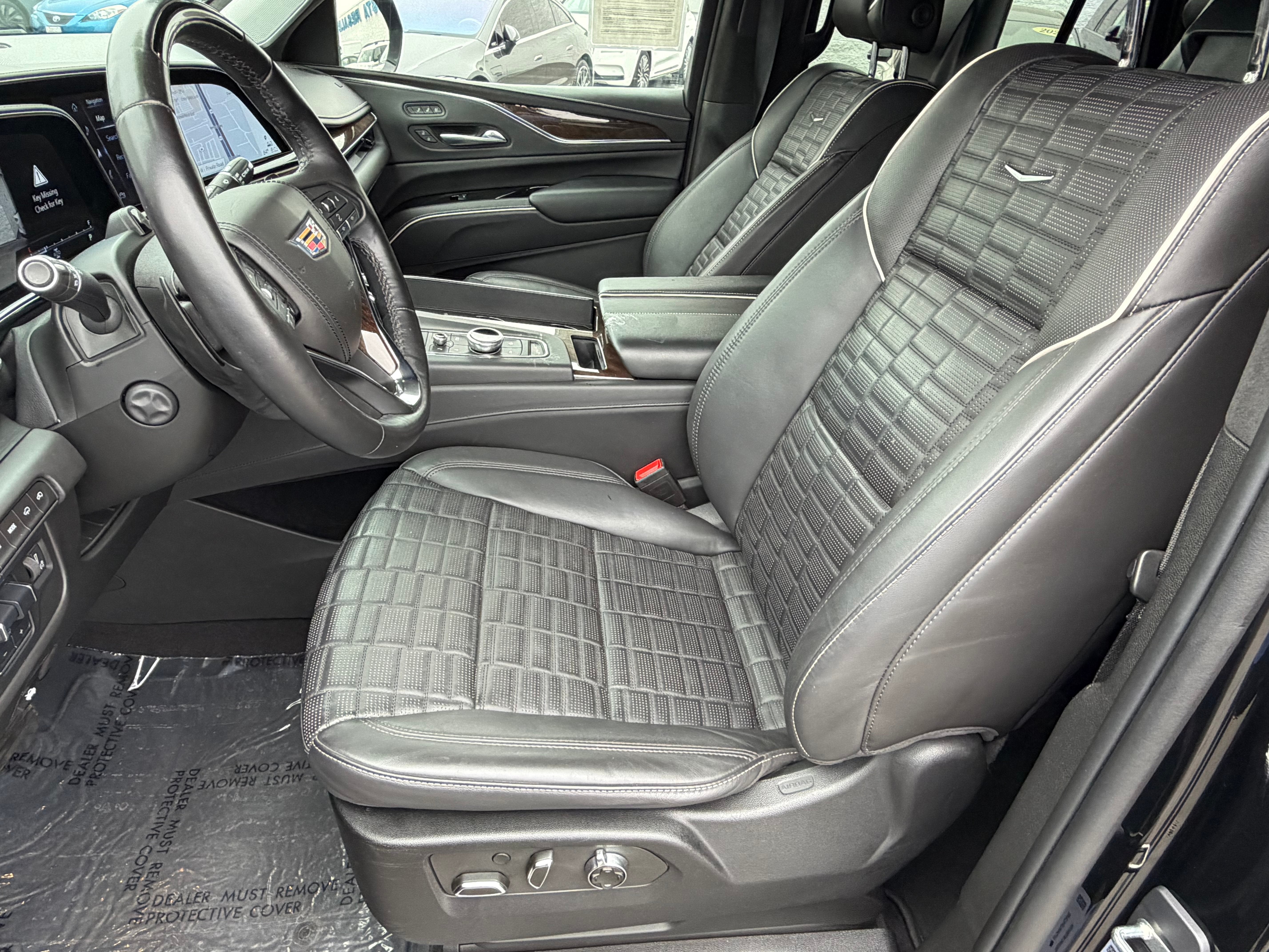 2023 Cadillac Escalade 4WD Sport Platinum