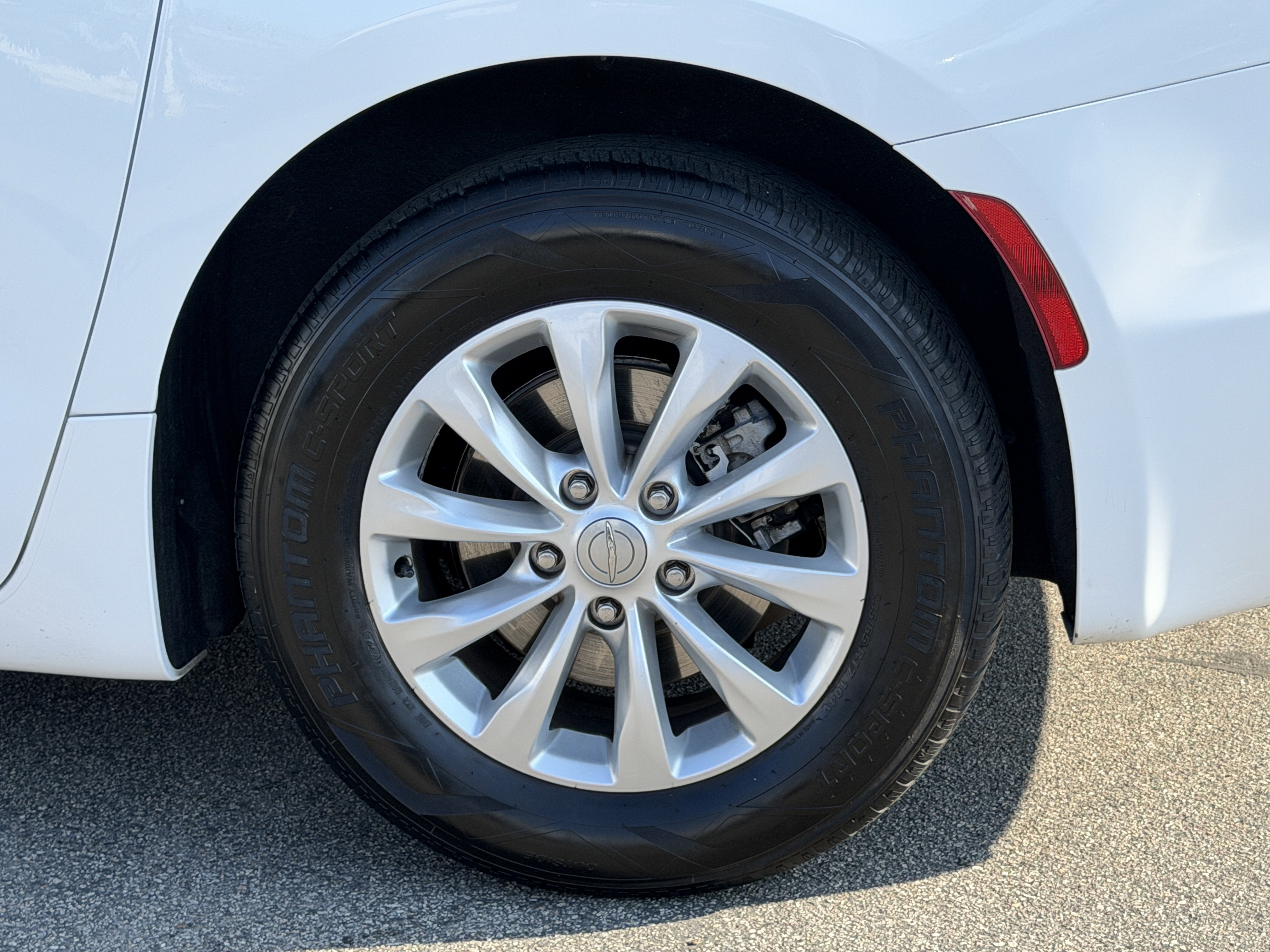 2017 Chrysler Pacifica Touring-L