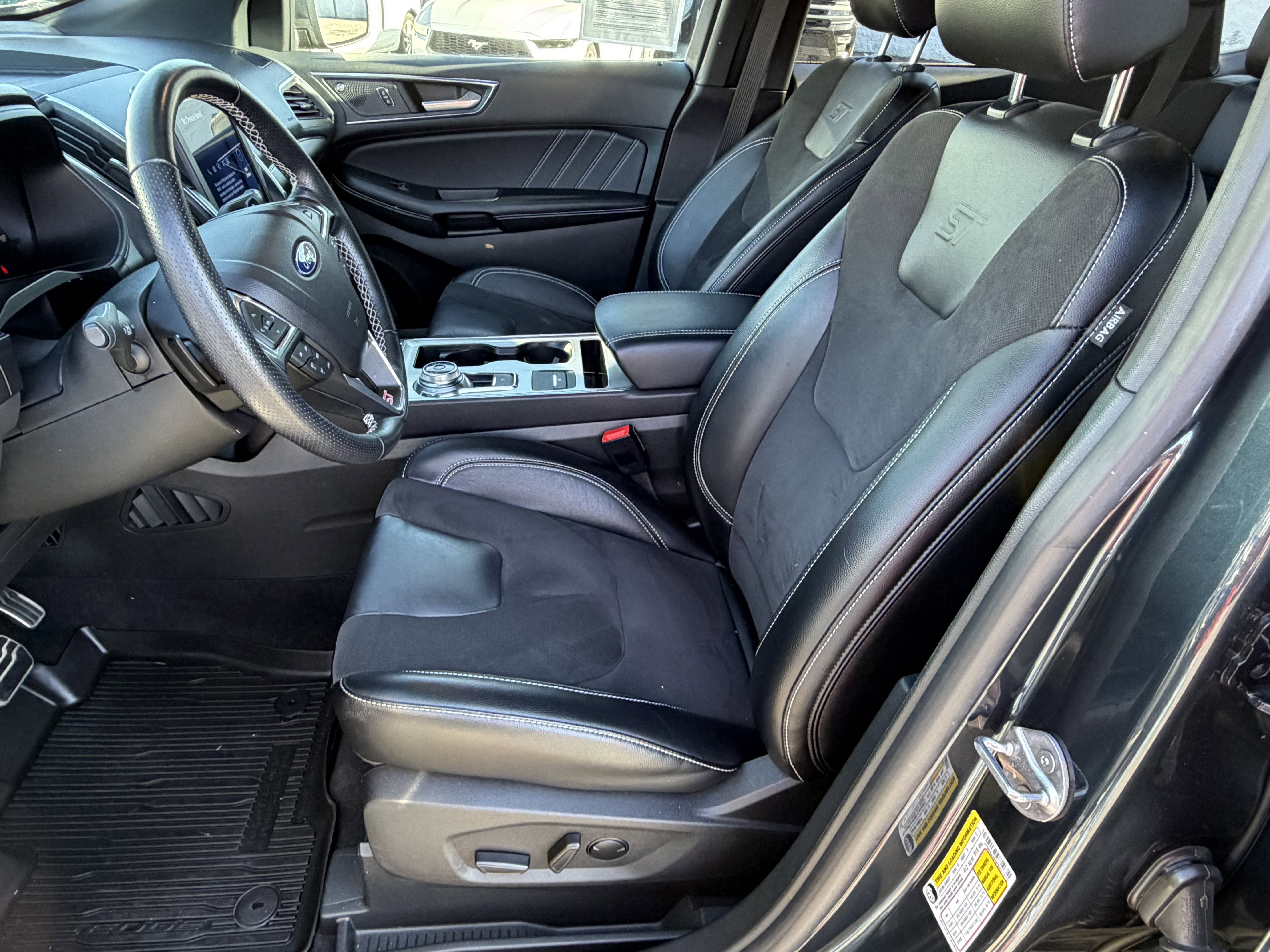 2023 Ford Edge ST