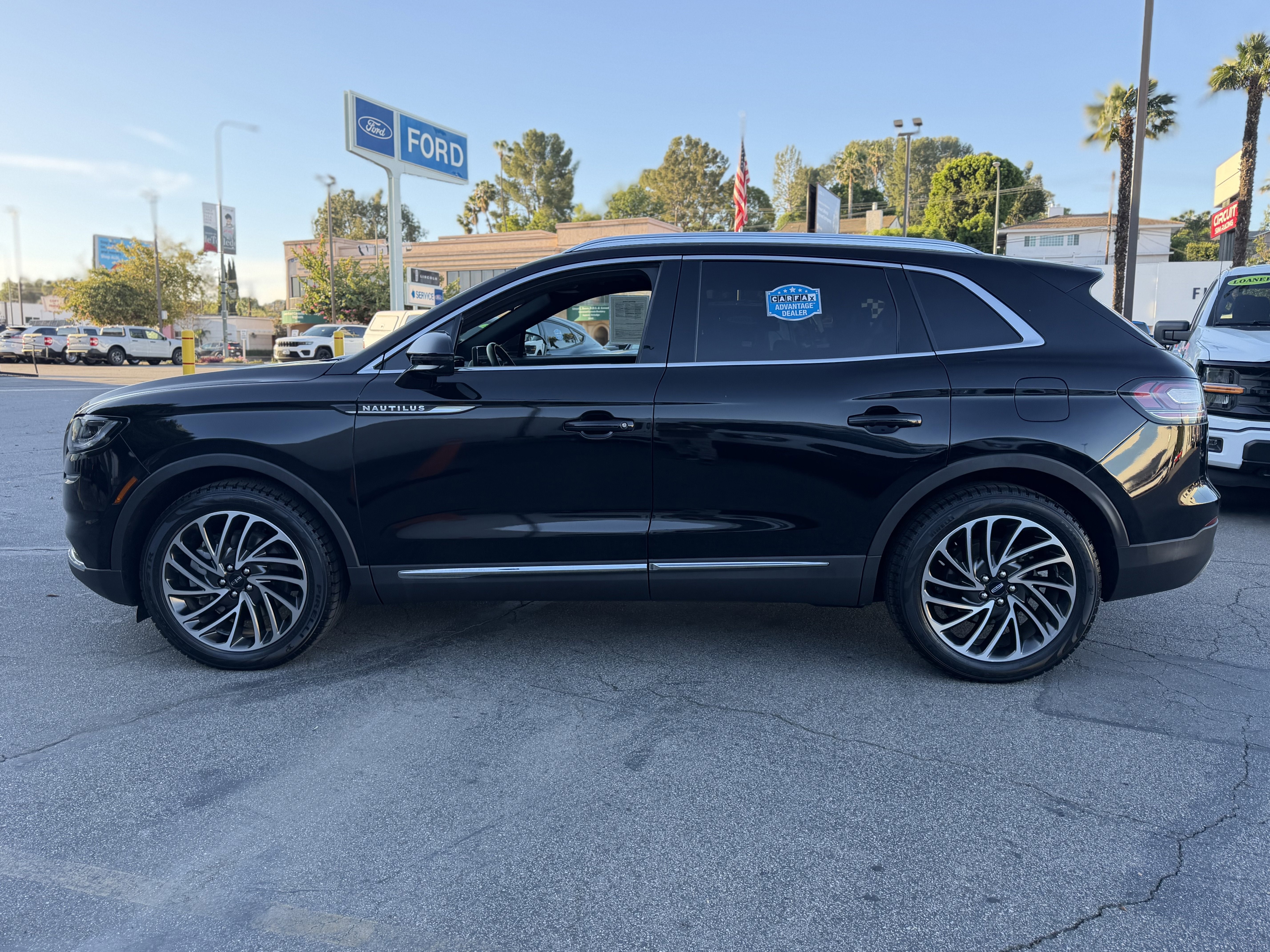 2023 Lincoln Nautilus Reserve