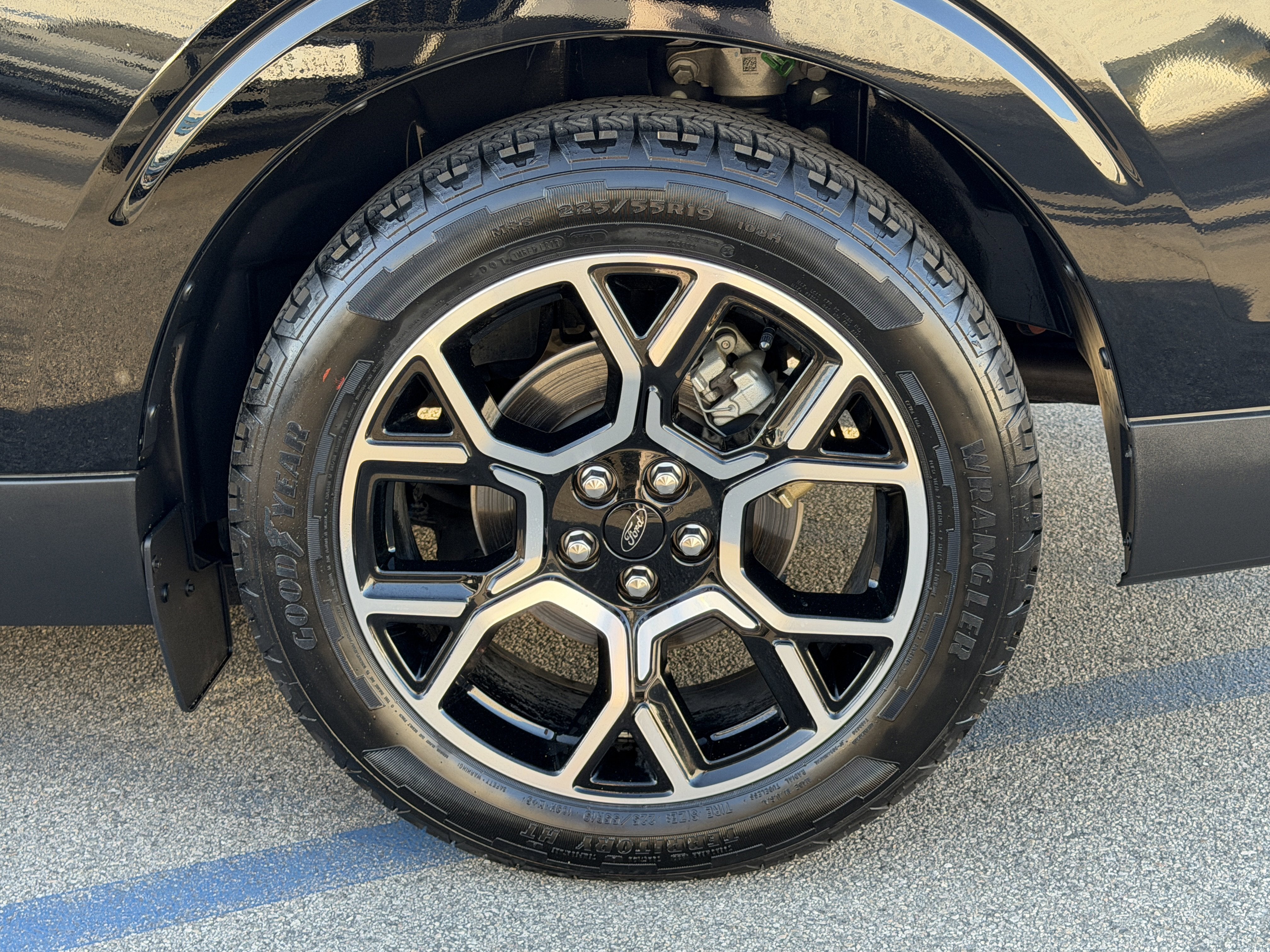 2023 Ford Maverick XL FWD SuperCrew